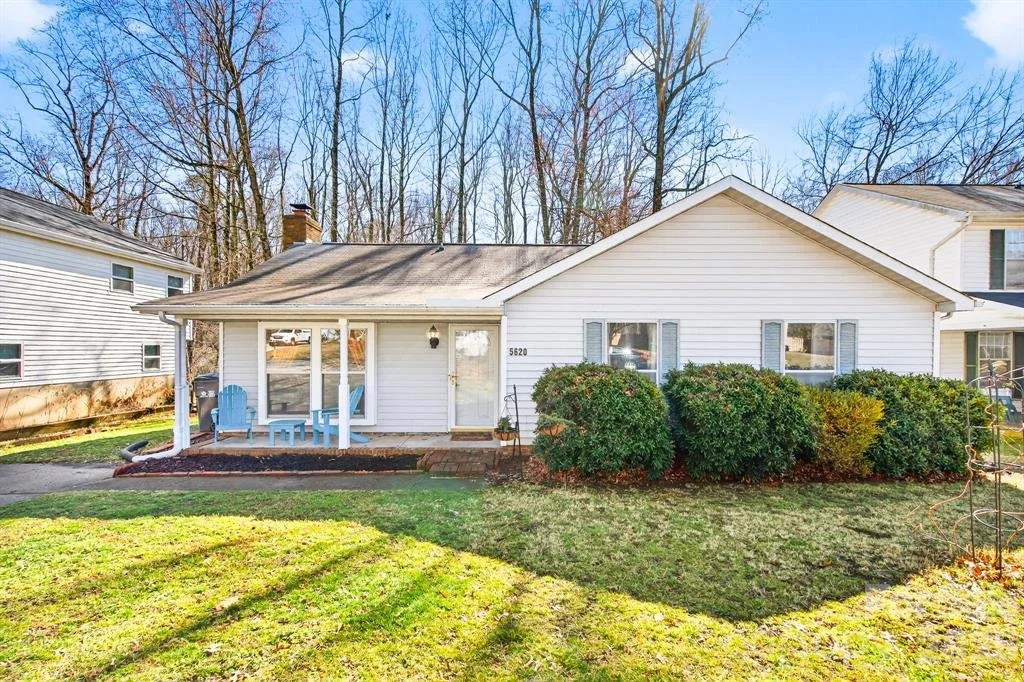 5620 Running Wood Lane, Charlotte, North Carolina 28215