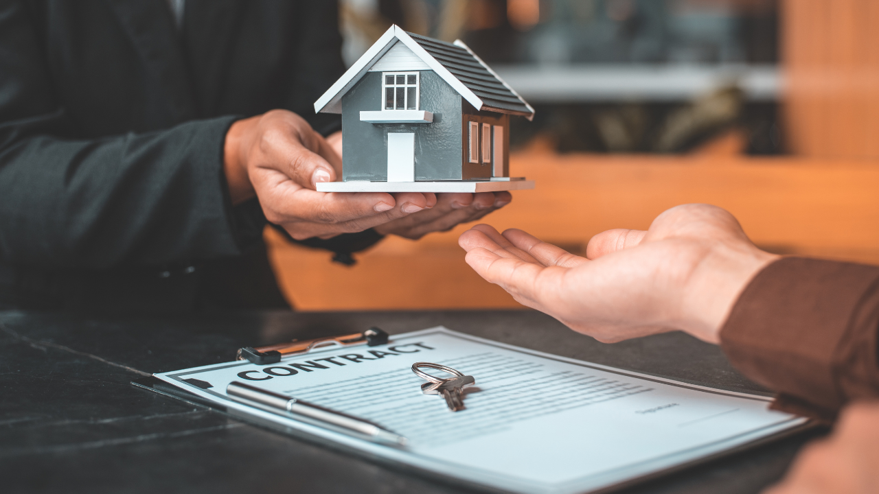 Should I Sell My Charlotte Home As-Is or Fix It Up First?
