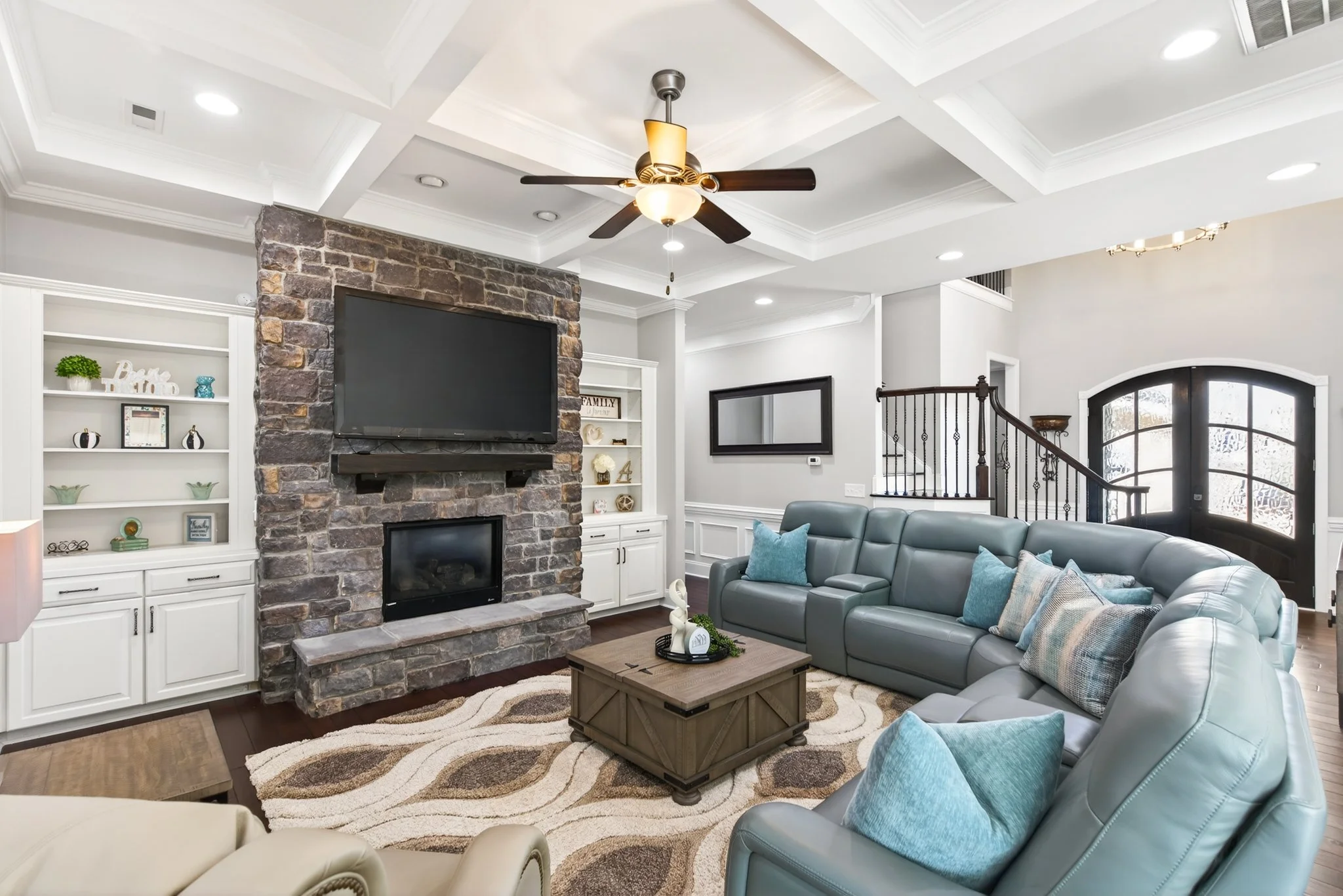 407 Blue Bay Ct edited-217.jpg