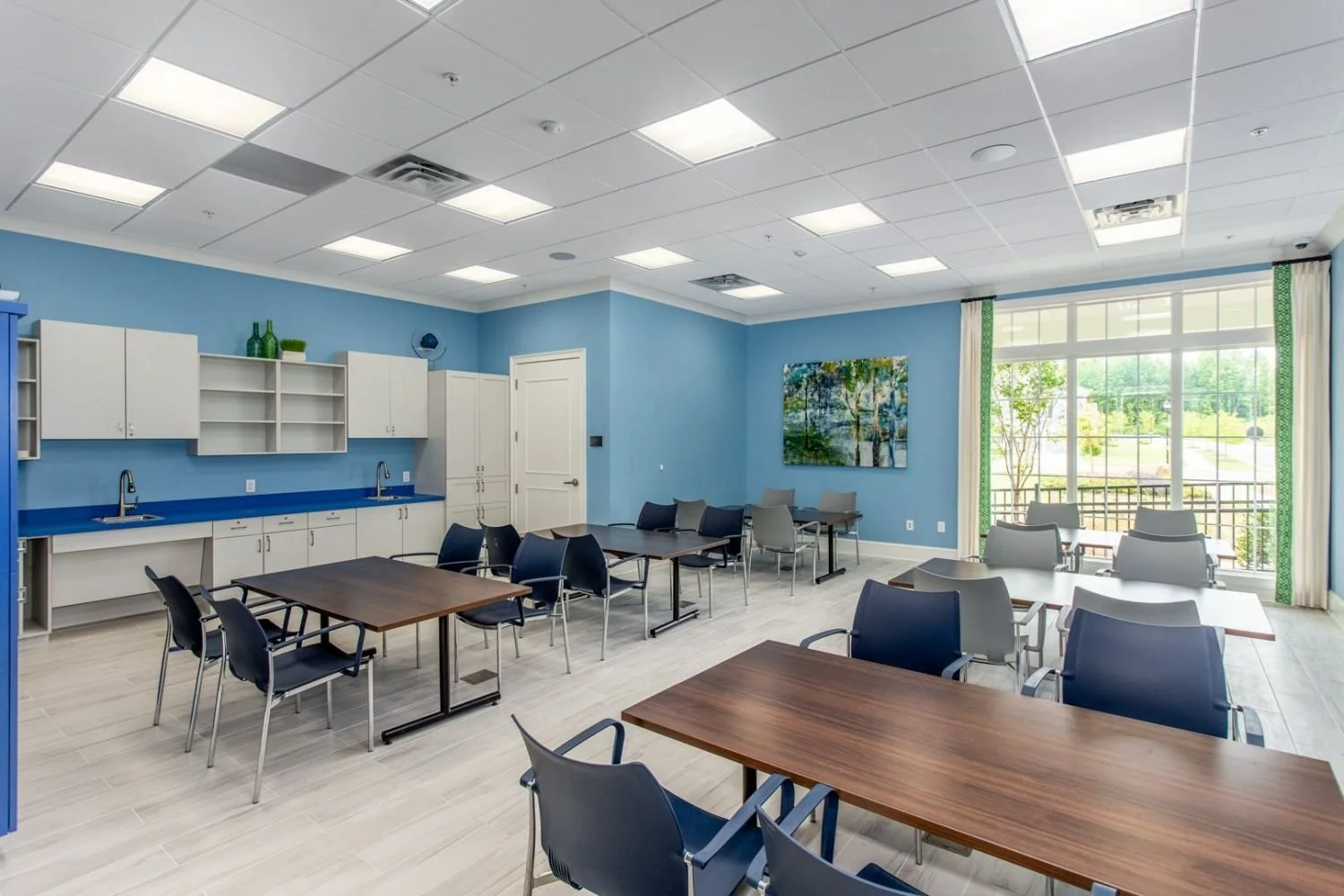 cresswind-charlotte-clubhouse-arts-crafts-room-active-adult-community-charlotte-nc.jpg