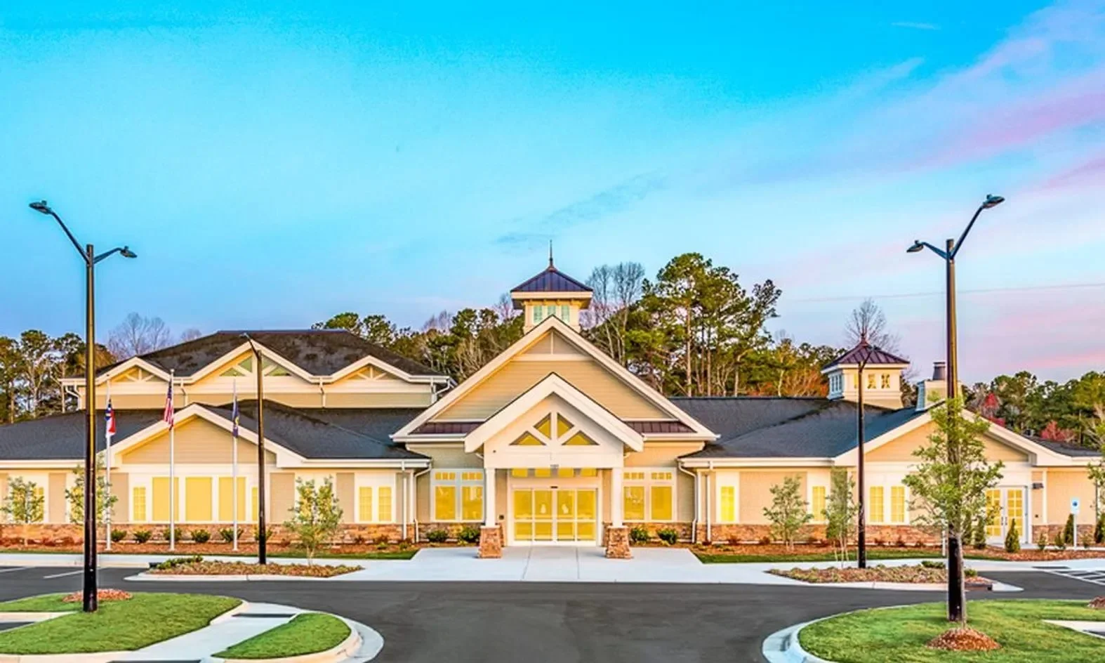 del-webb-at-traditions-clubhouse-exterior-wake-forest-nc-55-plus-community.webp