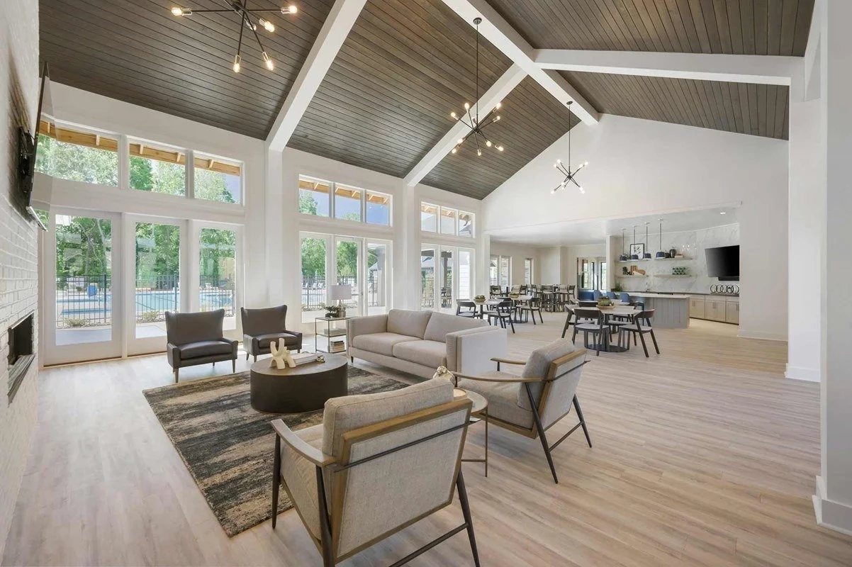 encore-at-streamside-clubhouse-lounge-with-vaulted-ceiling-active-adult-community-waxhaw-nc.jpg
