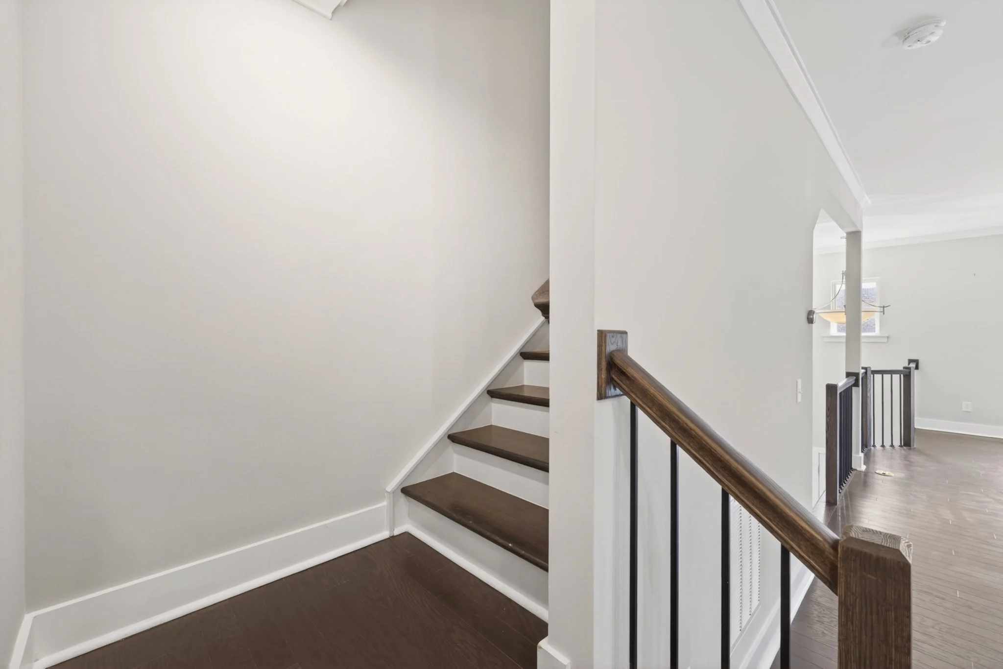 15036 New Amsterdam Lane-176.jpg