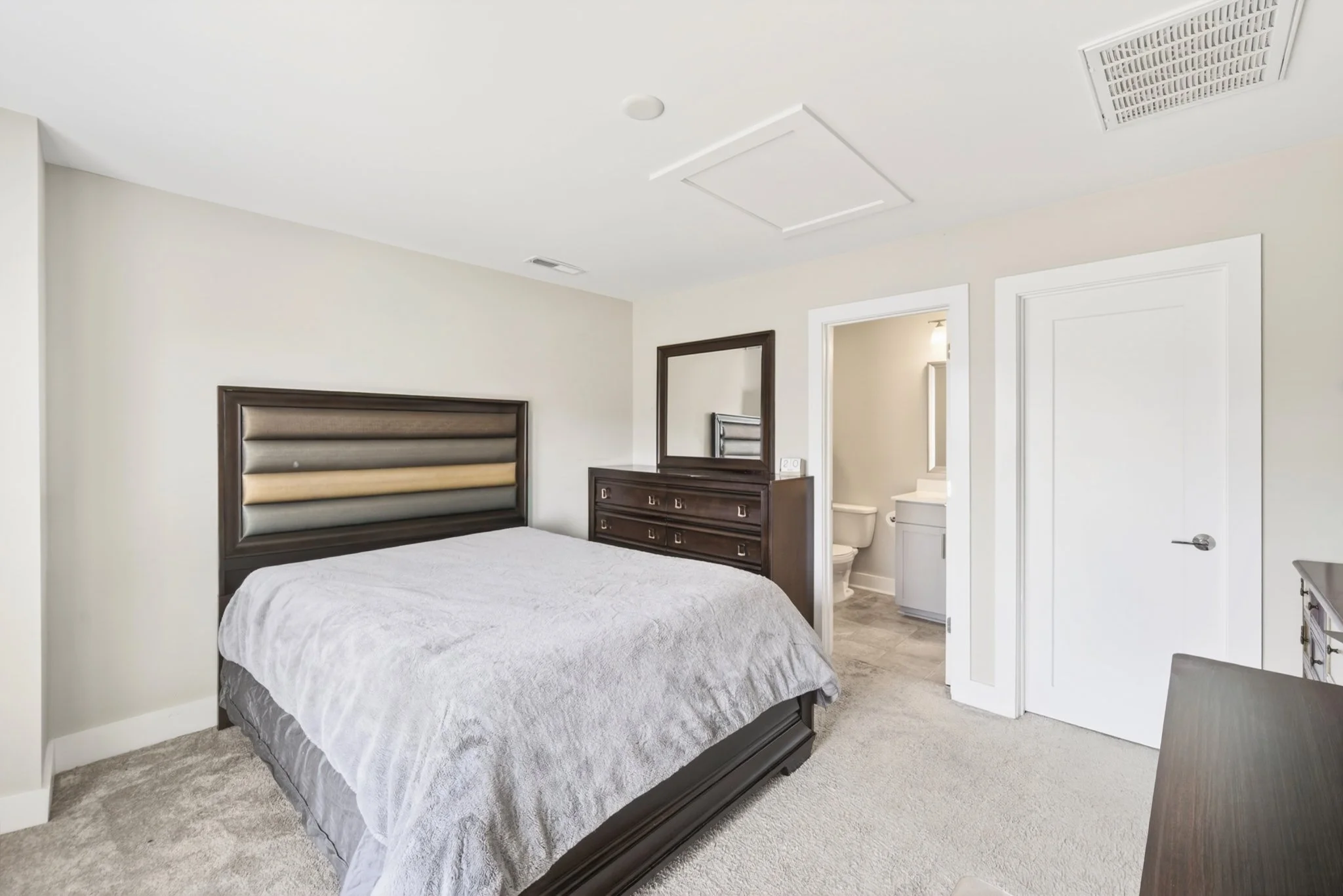 15036 New Amsterdam Lane-188.jpg