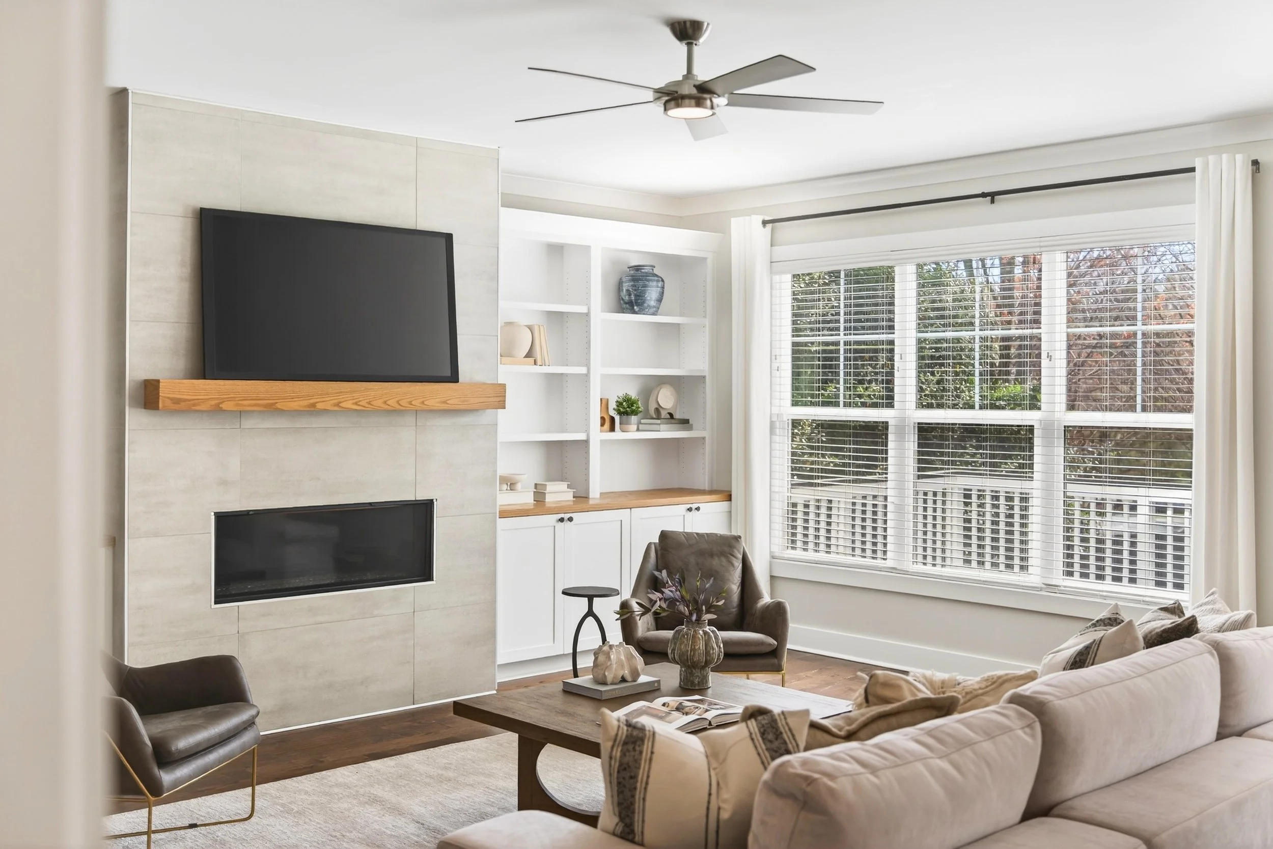 1316 Ordermore Avenue-308 (1).jpg