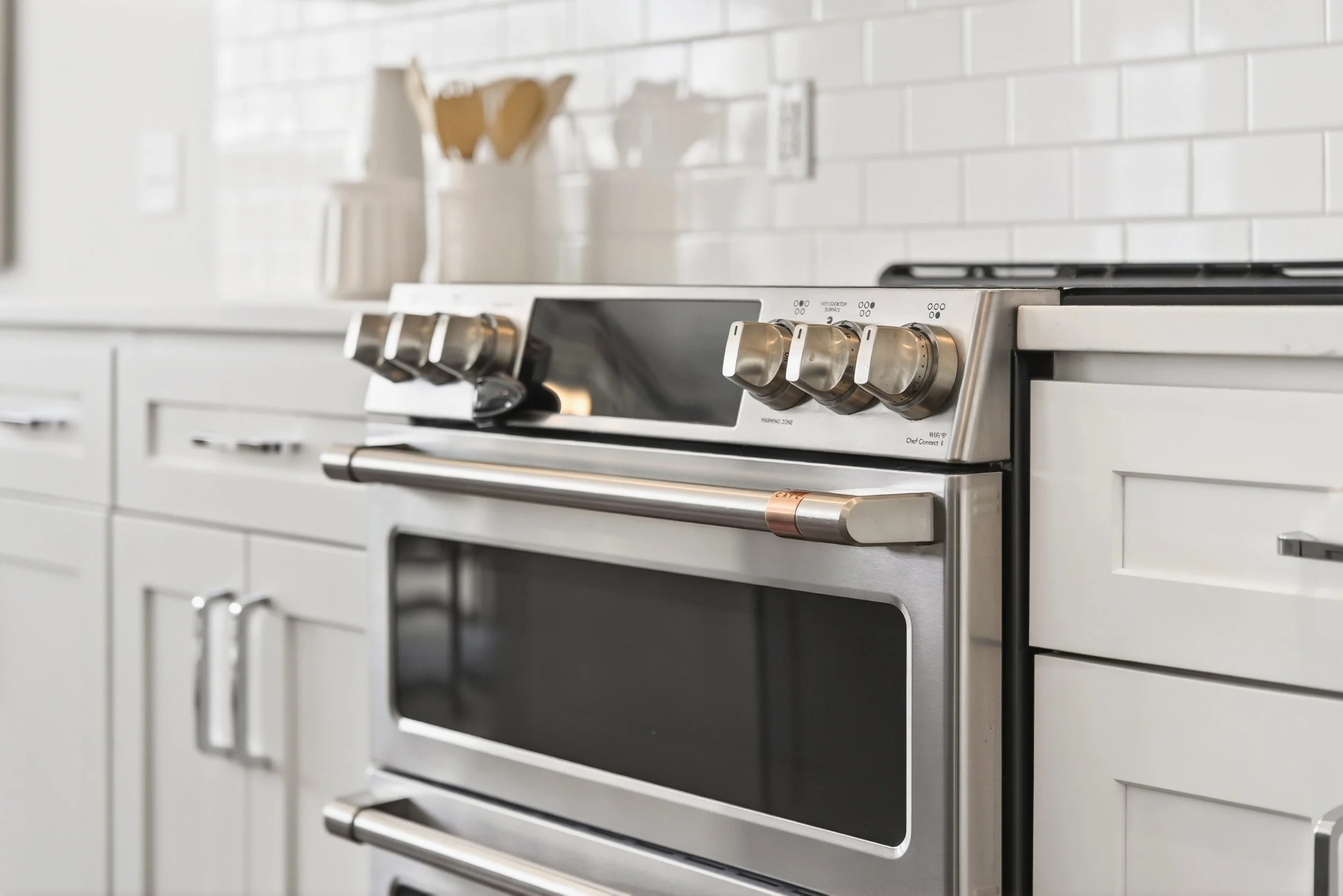 1316 Ordermore Avenue-300 (1).jpg