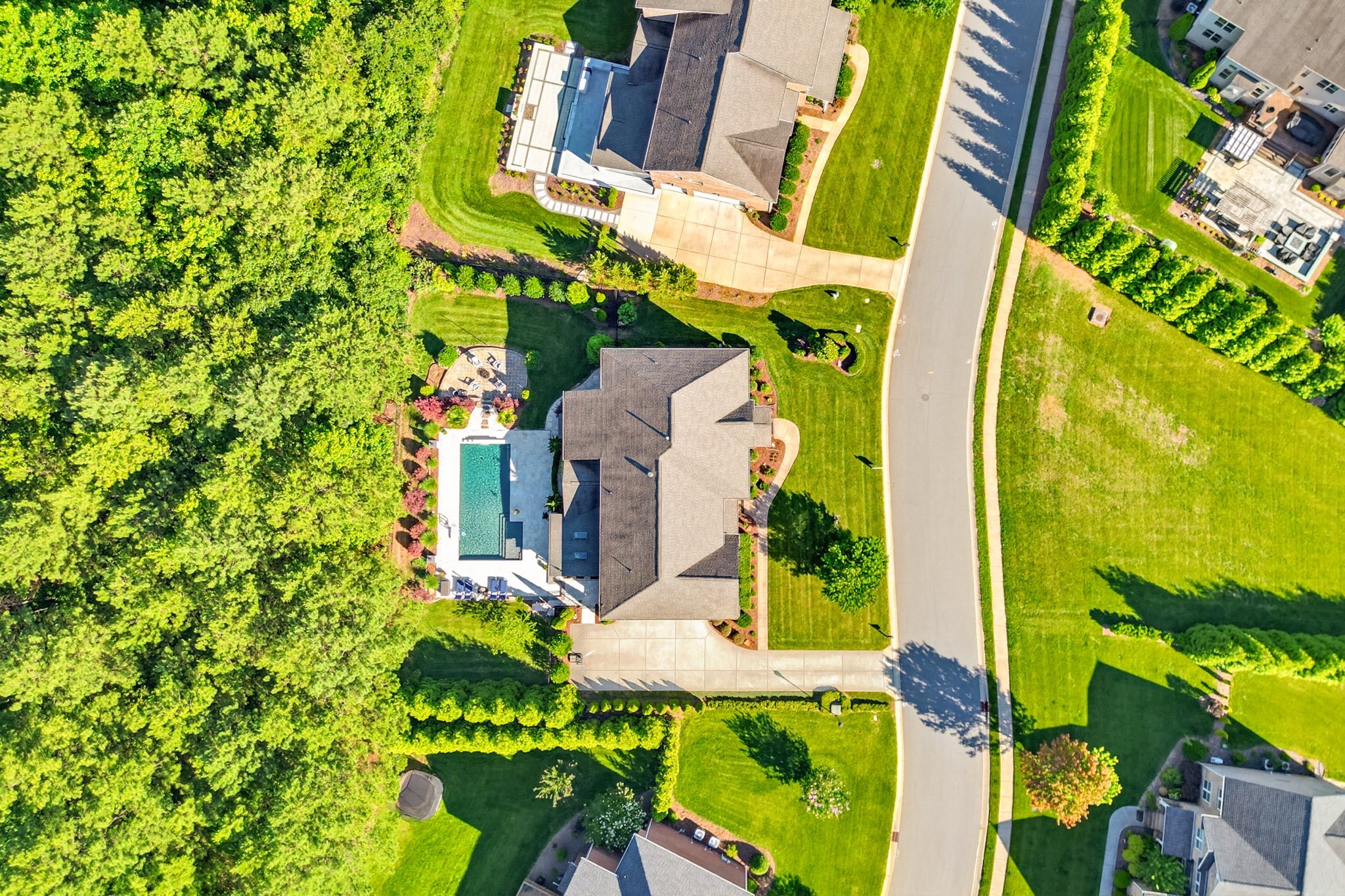 3083 Twin Lakes Drive-115 (1).jpg