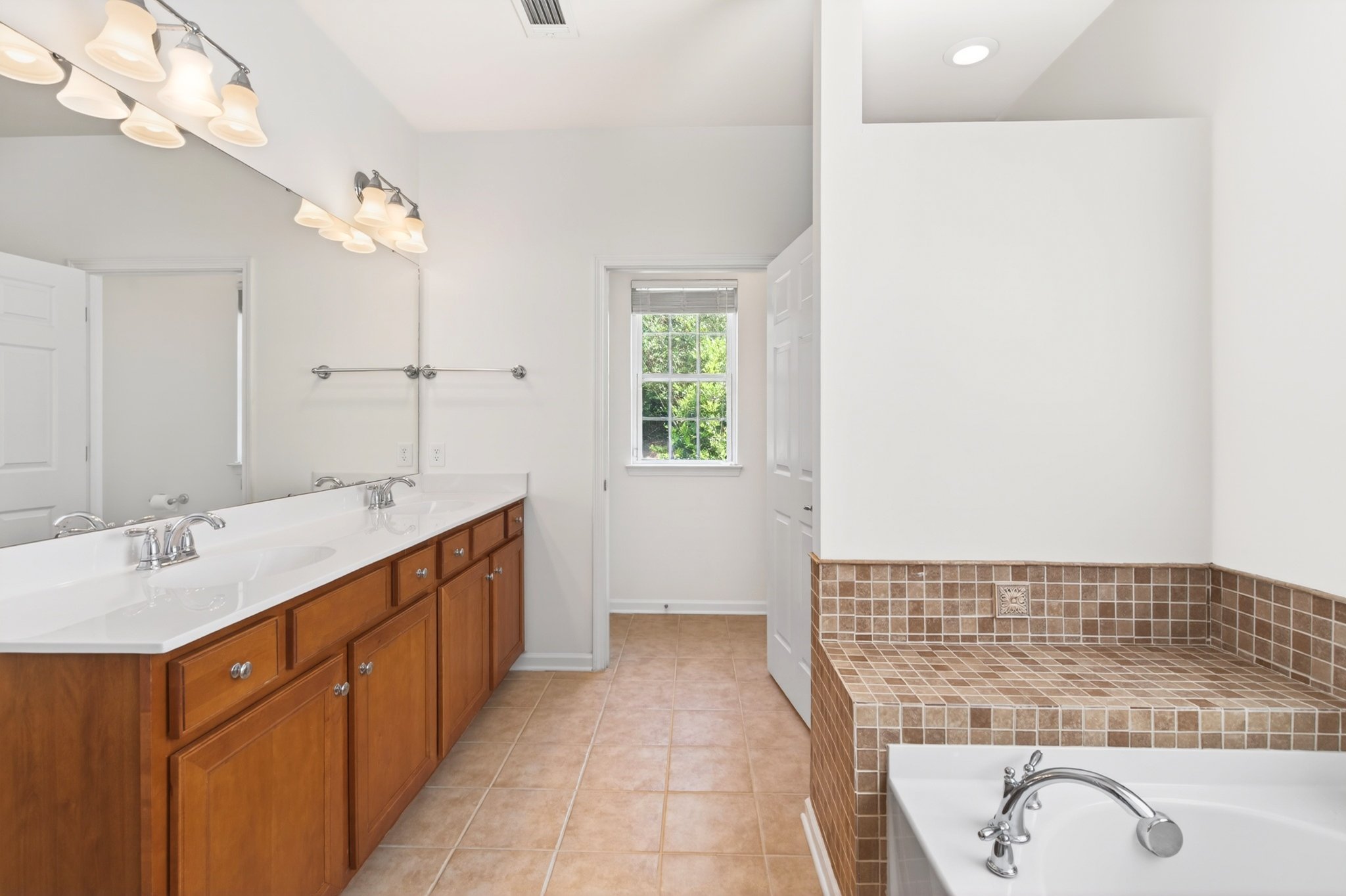 2221 Hartwell Lane-40.jpg