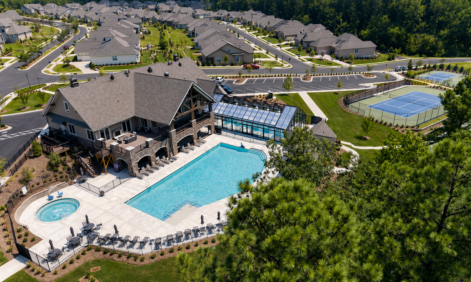 clubhouse-pool.png
