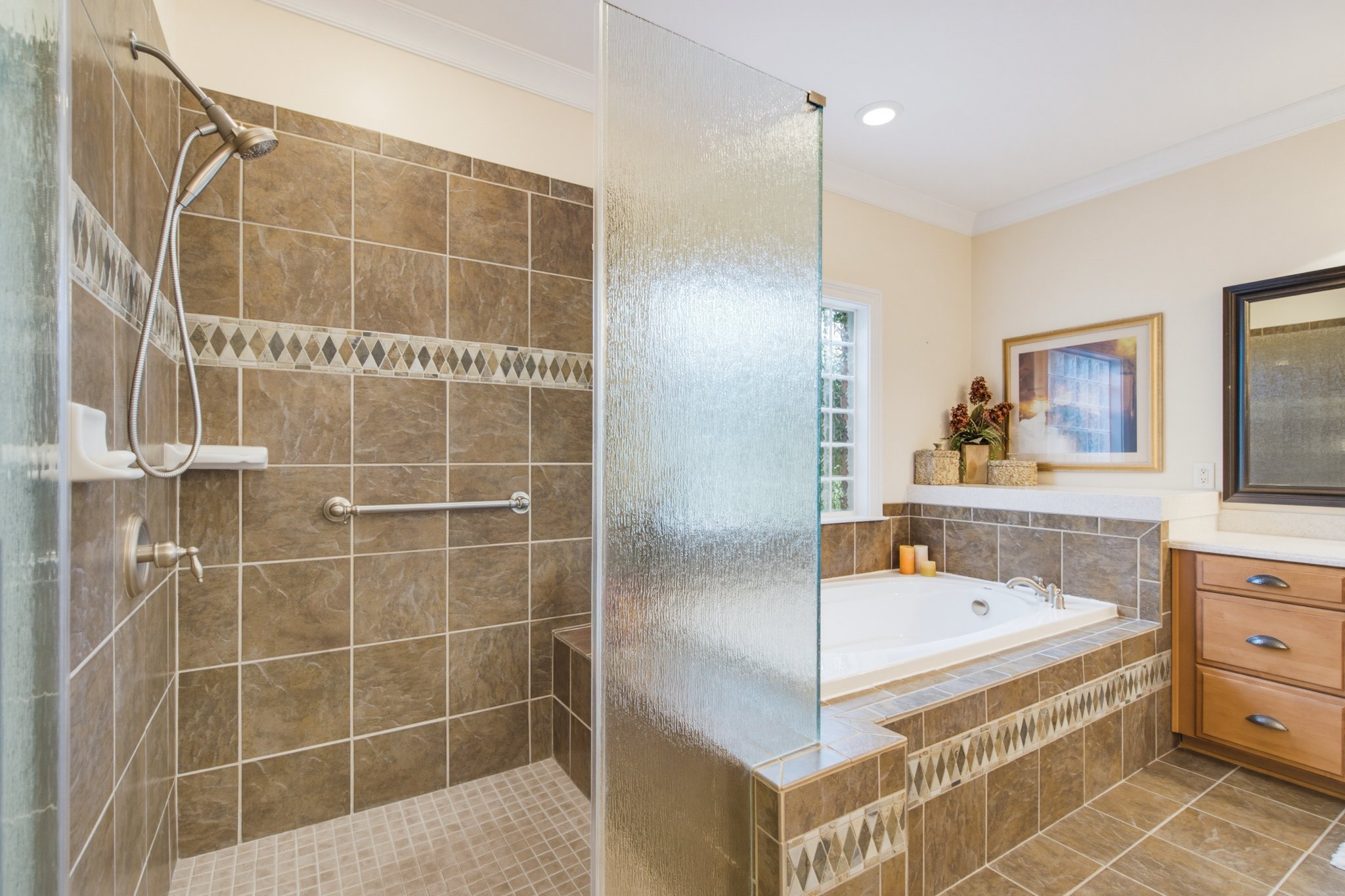 16506 Doves Canyon Lane-164.jpg