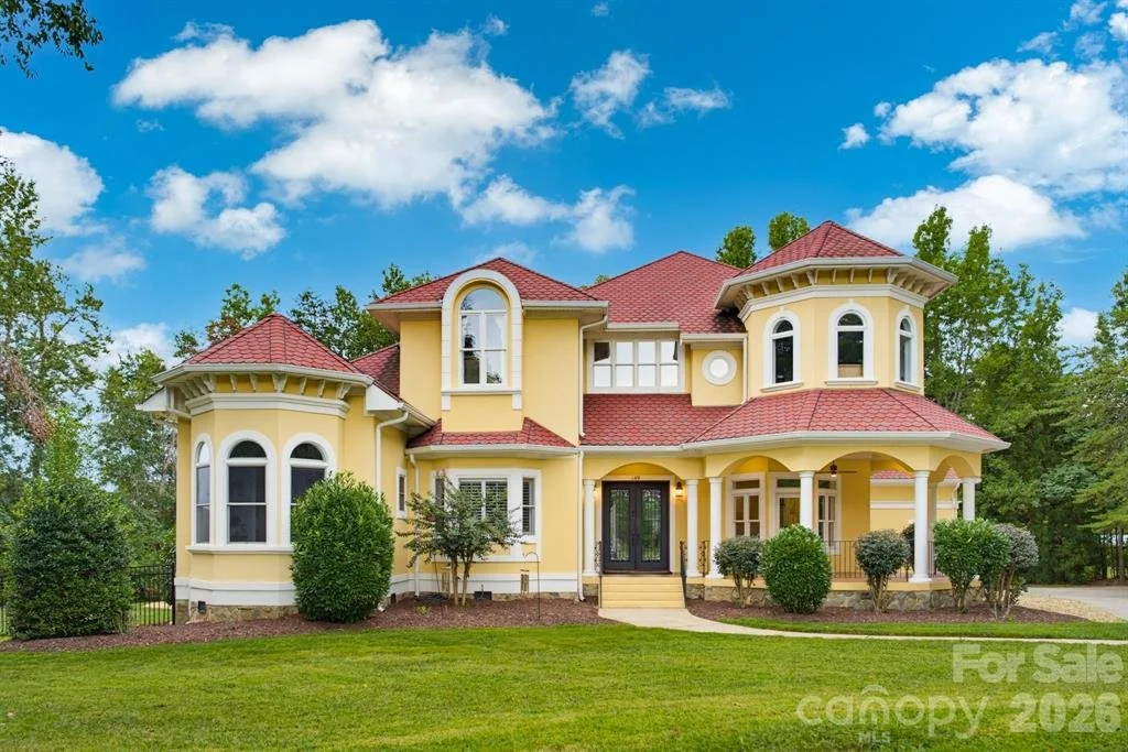 149 Vista Bluff Lane, Mooresville, NC 28117