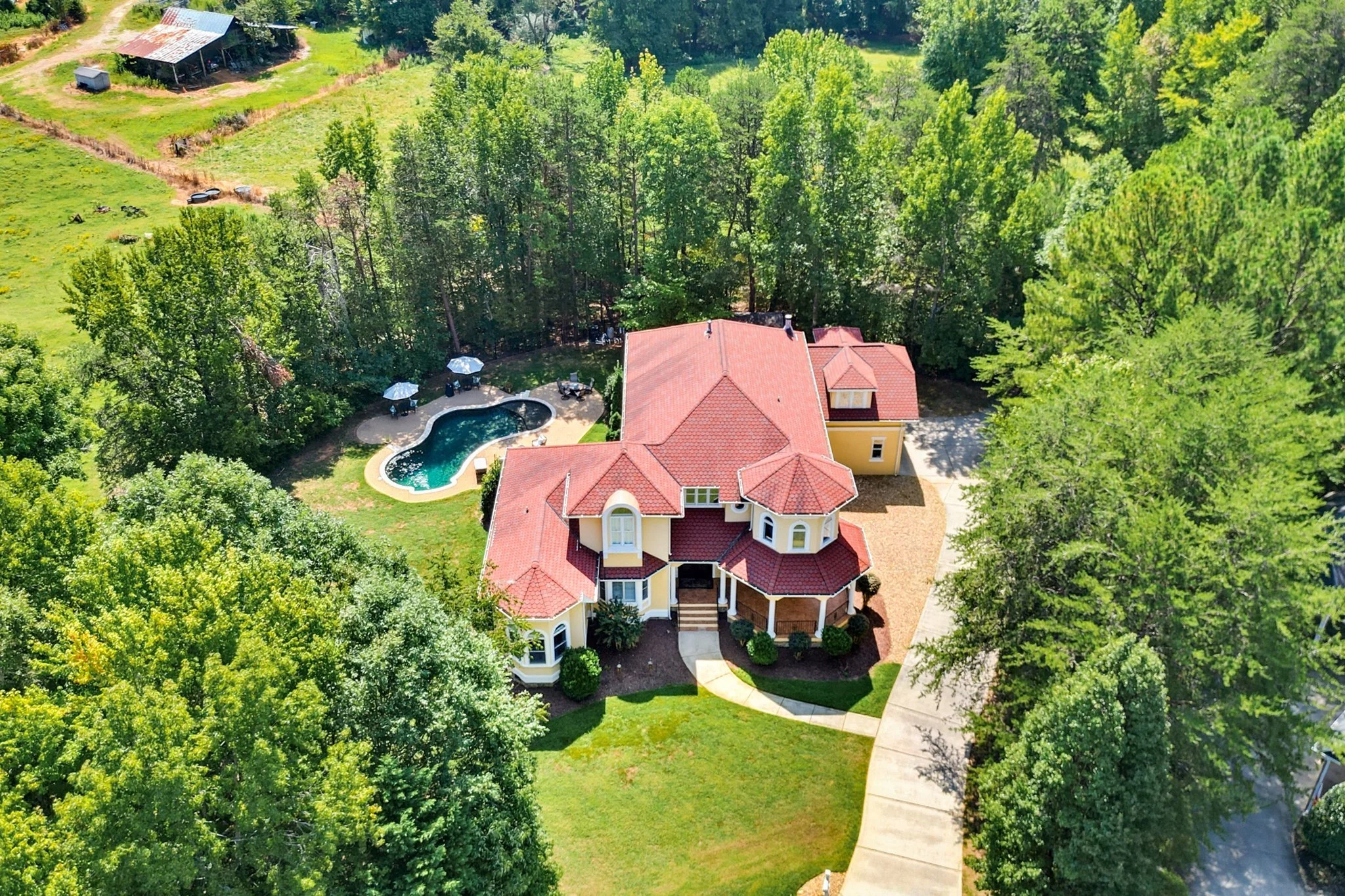 149+Vista+Bluff+Ln--158.jpg