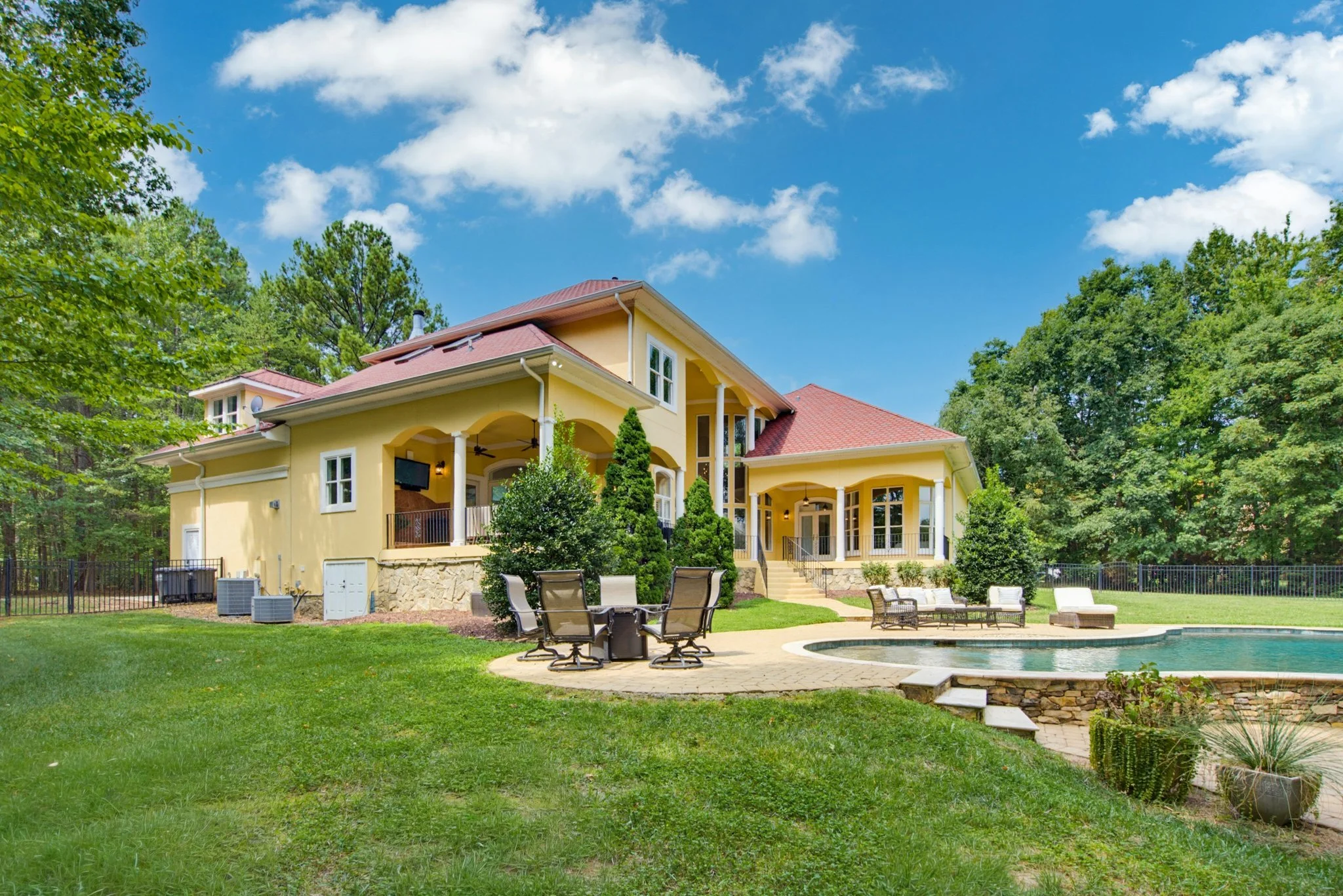 149+Vista+Bluff+Ln--243.jpg