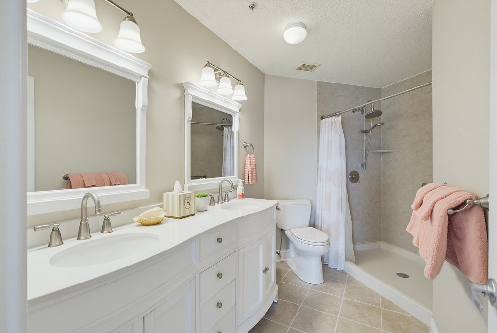20 - 1338 Torrence Circle-172