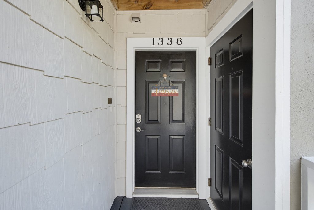 03 - 1338 Torrence Circle-194