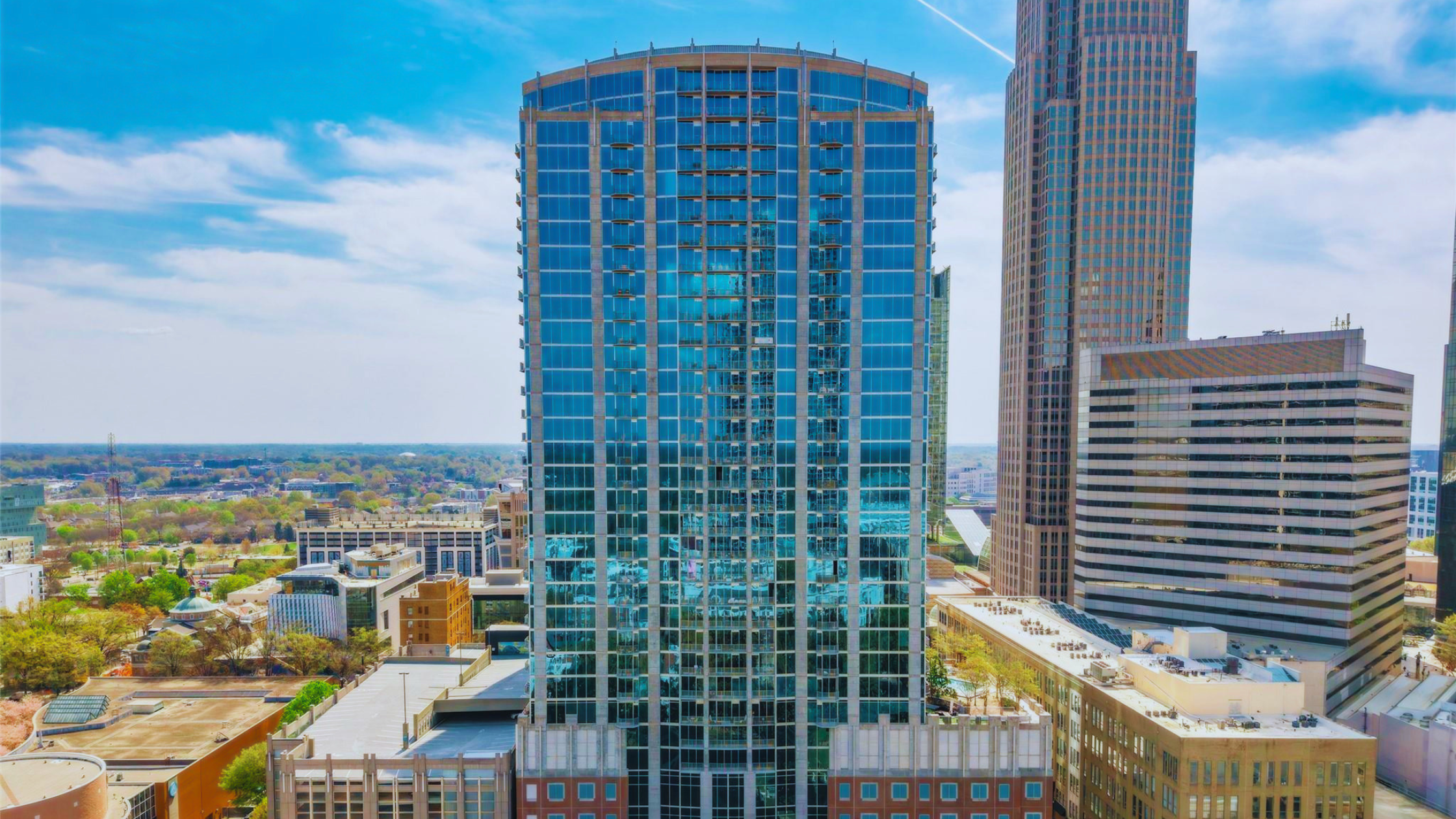 Avenue Condominiums