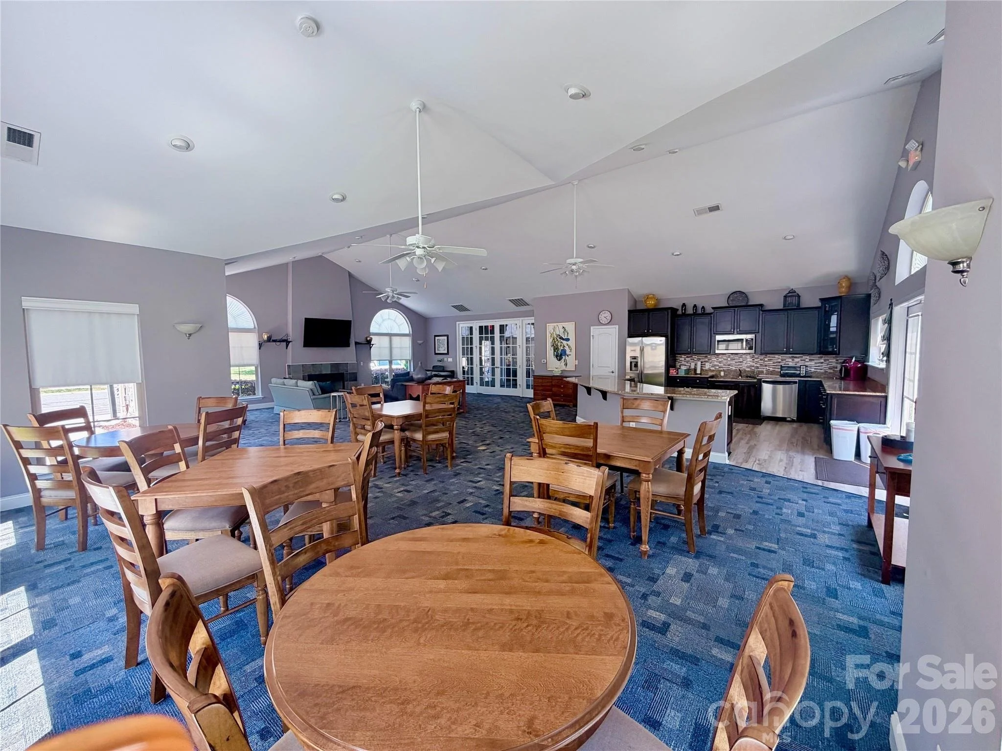 polo-club-at-mountain-island-lake-clubhouse-dining-room-and-kitchen-active-adult-community-charlotte-nc.jpg