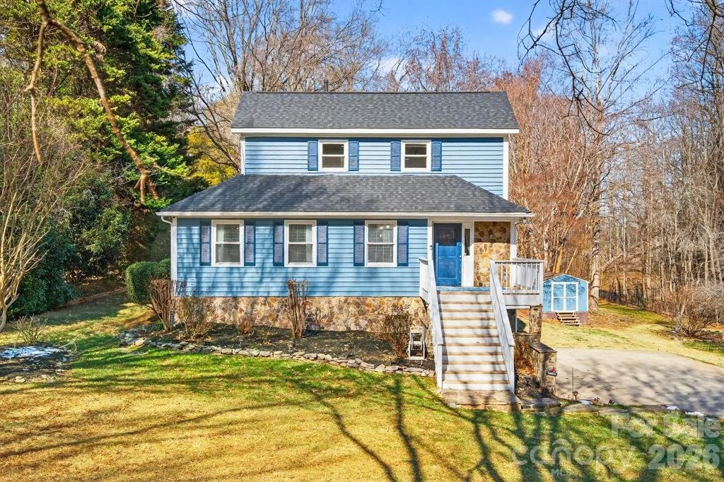 4711 Mountain Point Lane 
Charlotte, NC 28216 
 2.25%  
 click here for the commission agreement 