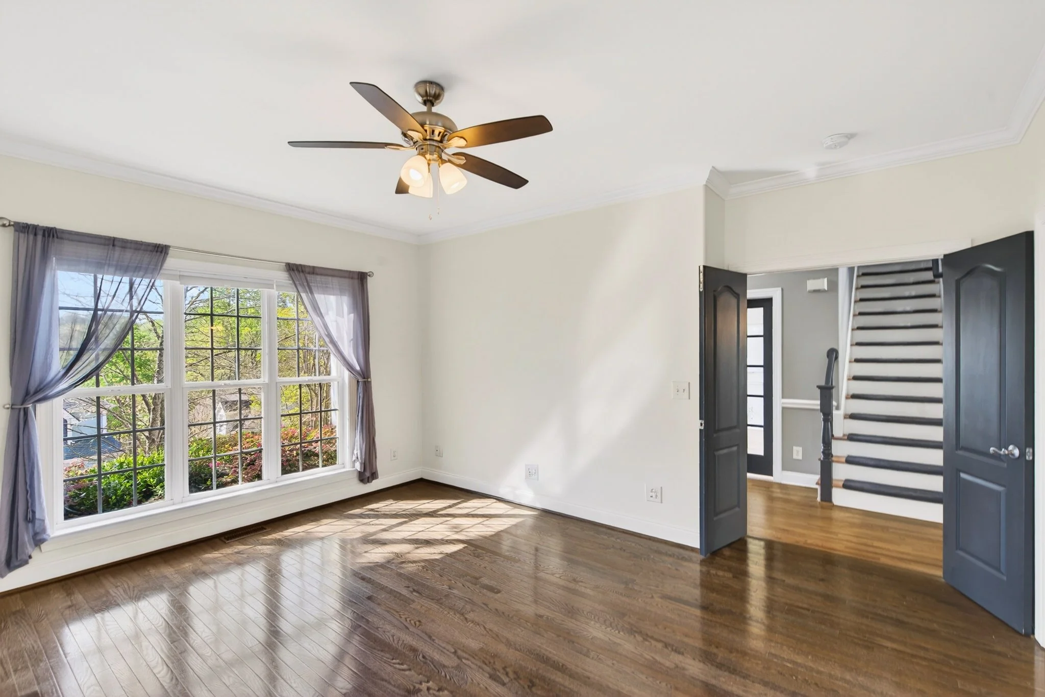 9101 Pitcairn Dr-334.jpg