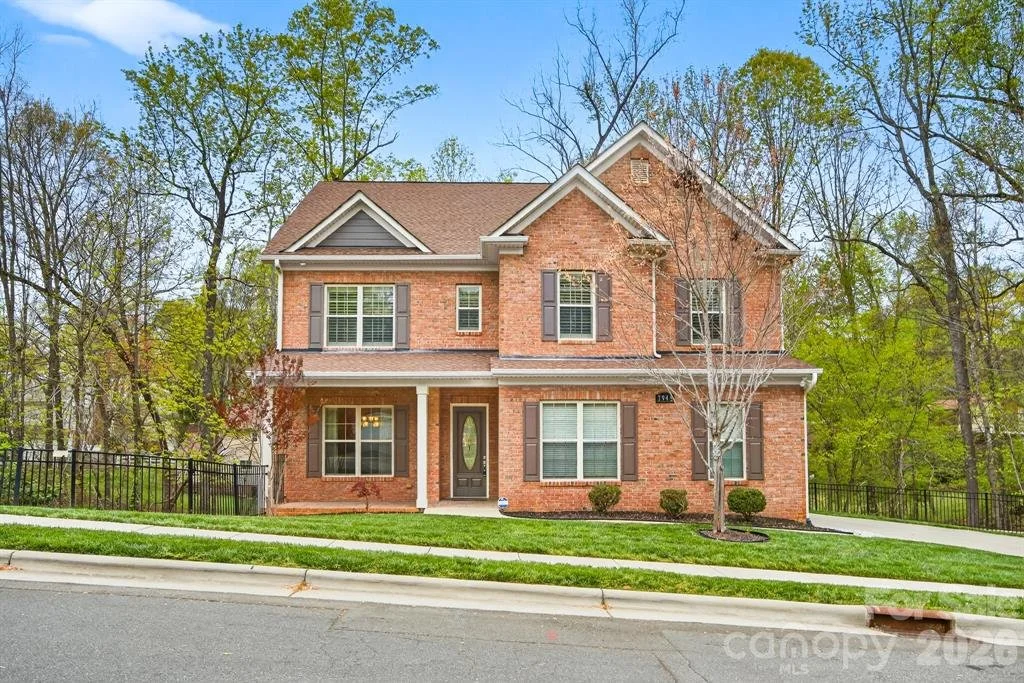 7945 Rolling Creek Ct 
Charlotte, NC 28270 
 2.25%  
 click here for the commission agreement 