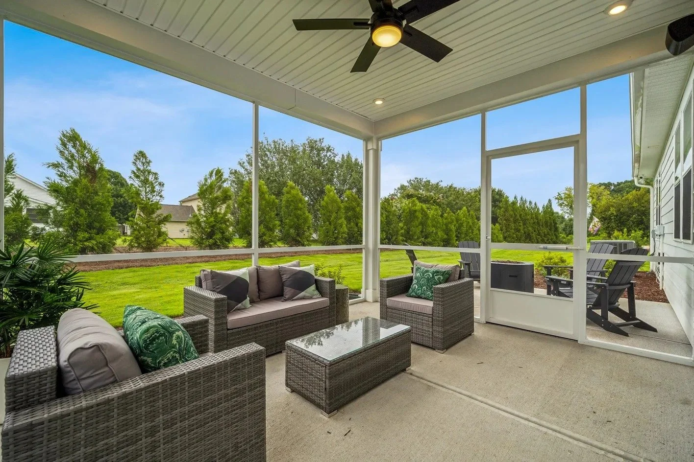 heritage-in-indian-trail-screened-patio-with-outdoor-lounge-seating-active-adult-community-indian-trail-nc.jpg