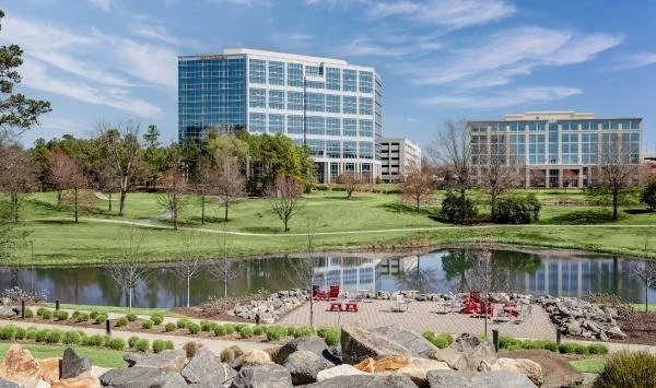 the-pines-at-sugar-creek-office-park-lake-and-green-space-near-community-new-home-community-fort-mill-sc.jpg