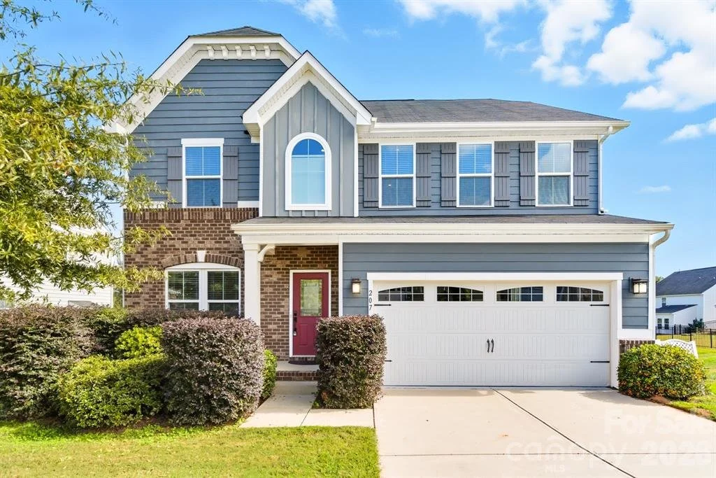 207 Welcombe Street #57 
Mooresville, NC 28115 
 2%  
 click here for the commission agreement 