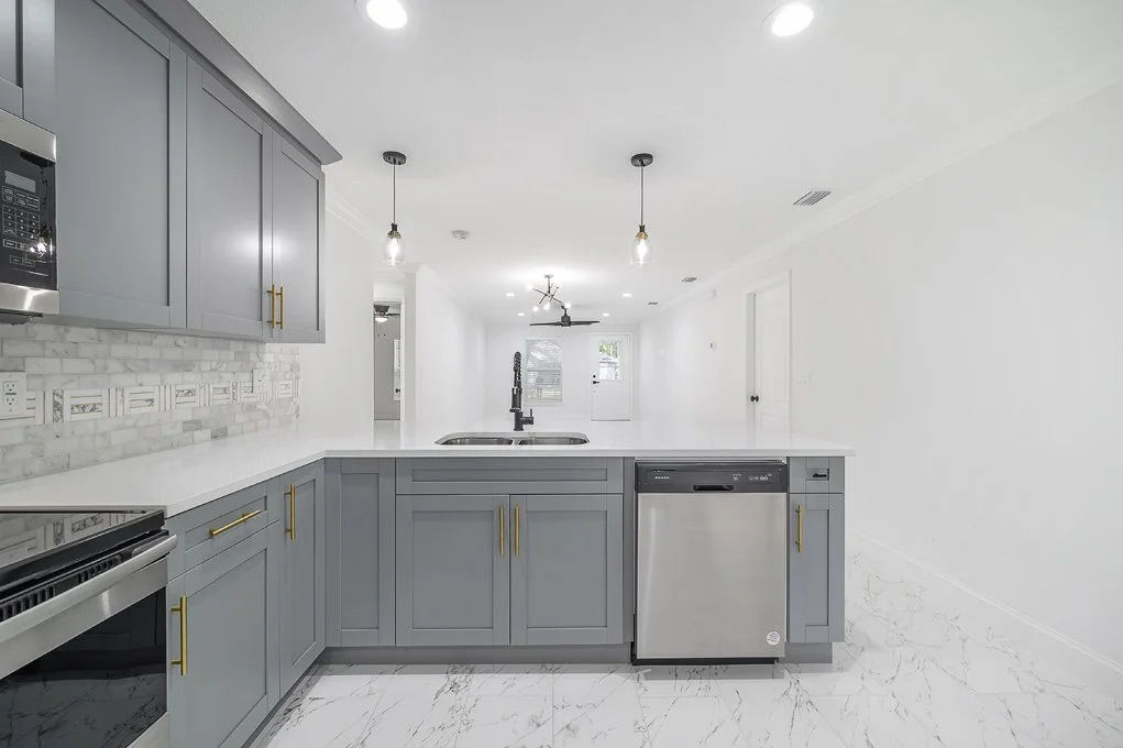8107 n 10th st 31.jpg
