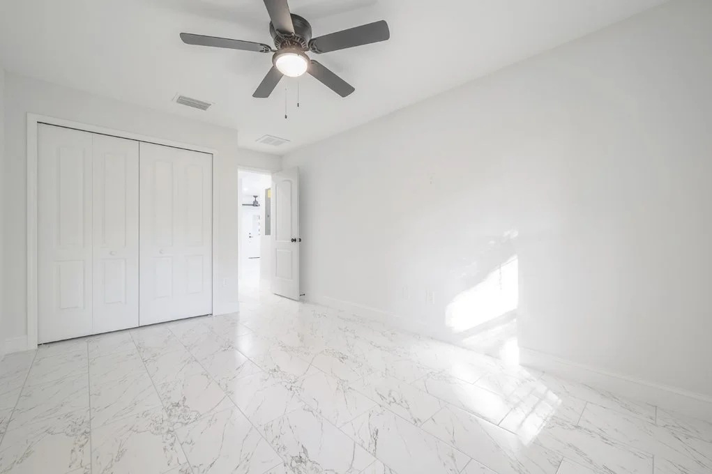 8107 n 10th st 18.jpg
