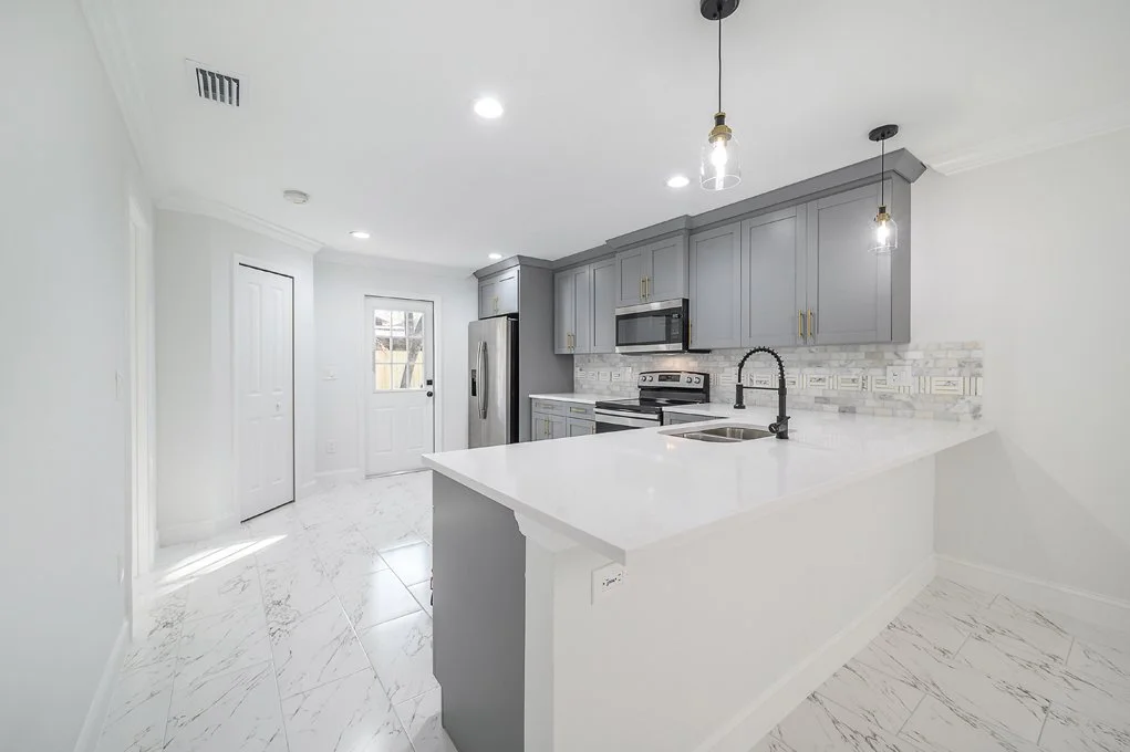 8107 n 10th st 26.jpg