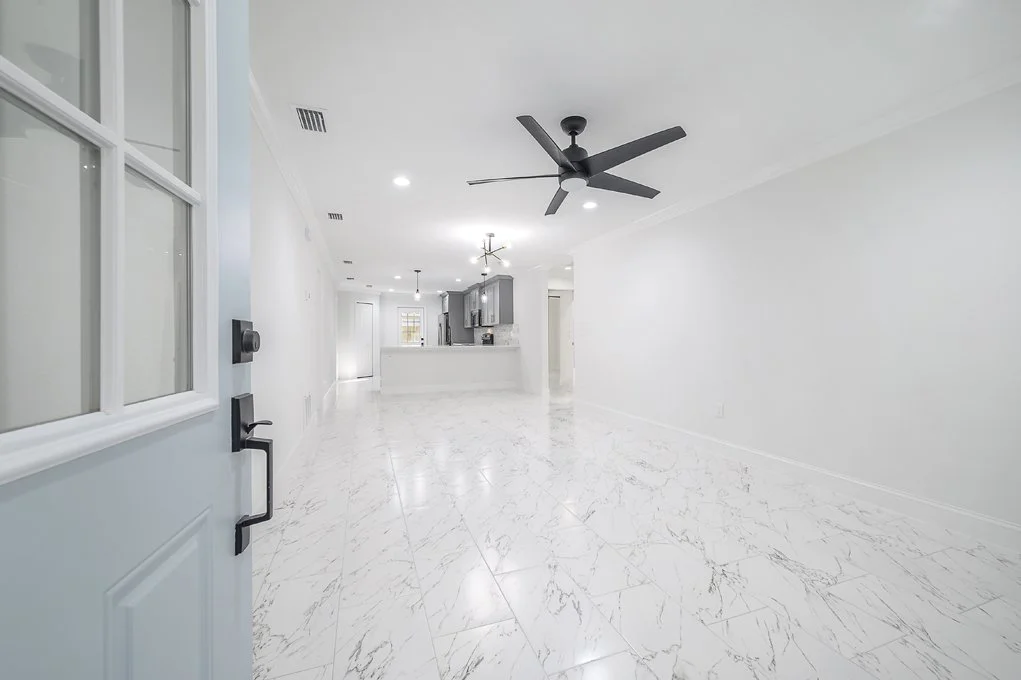 8107 n 10th st 34.jpg