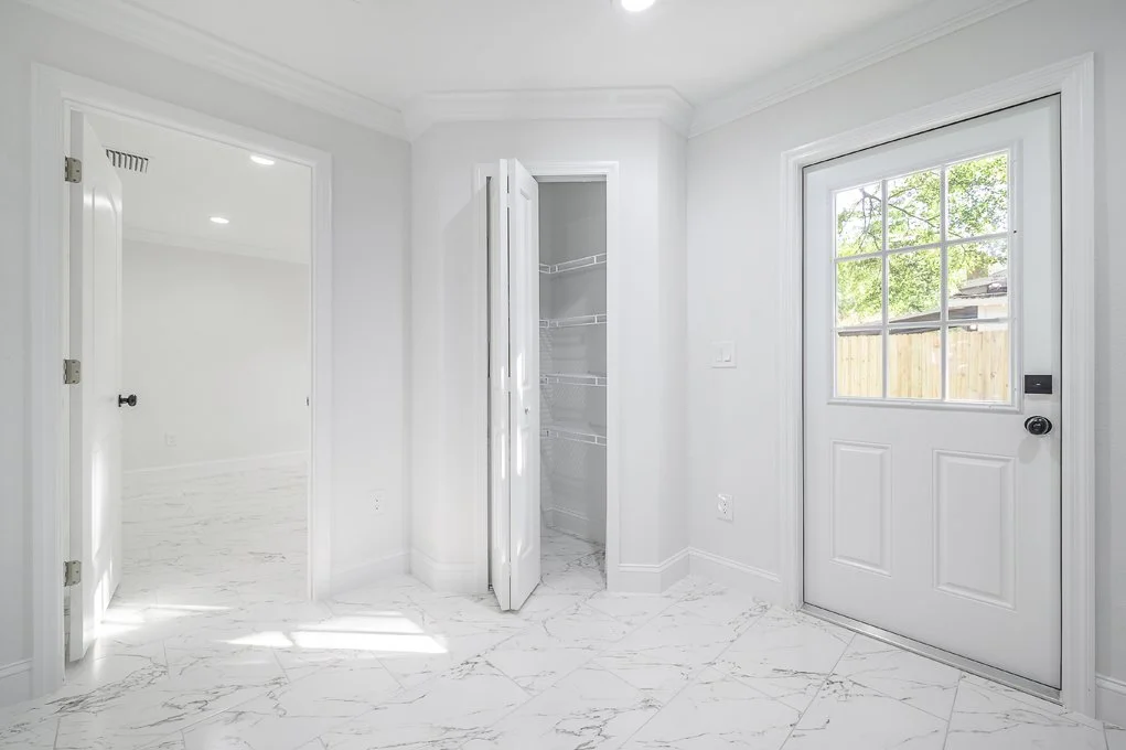 8107 n 10th st 32.jpg