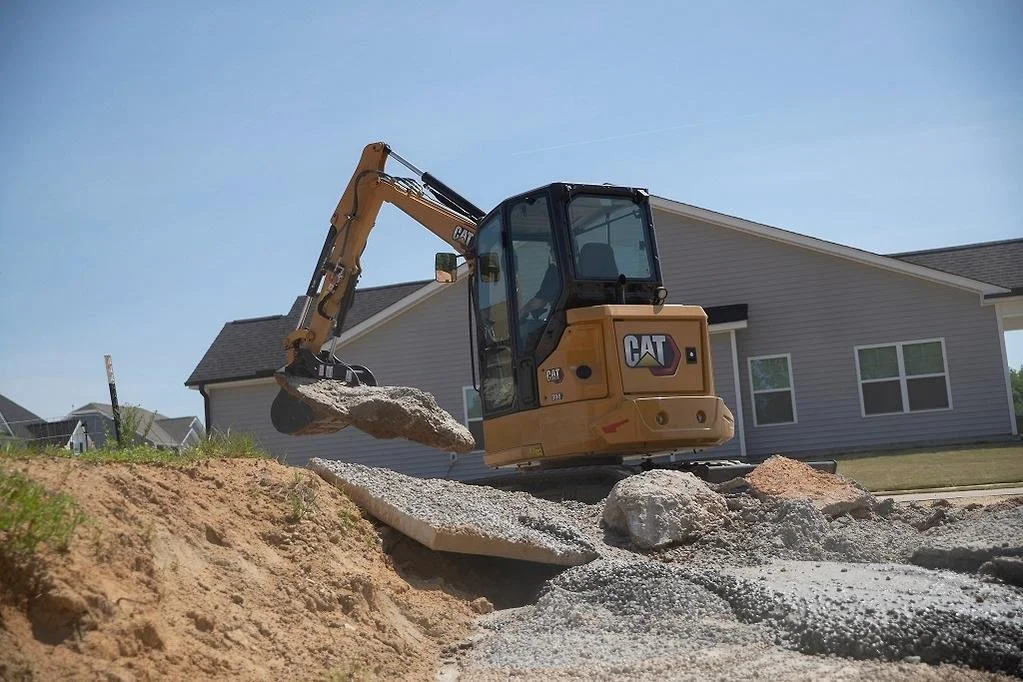 CAT 304 - 5 ton Mini Excavator