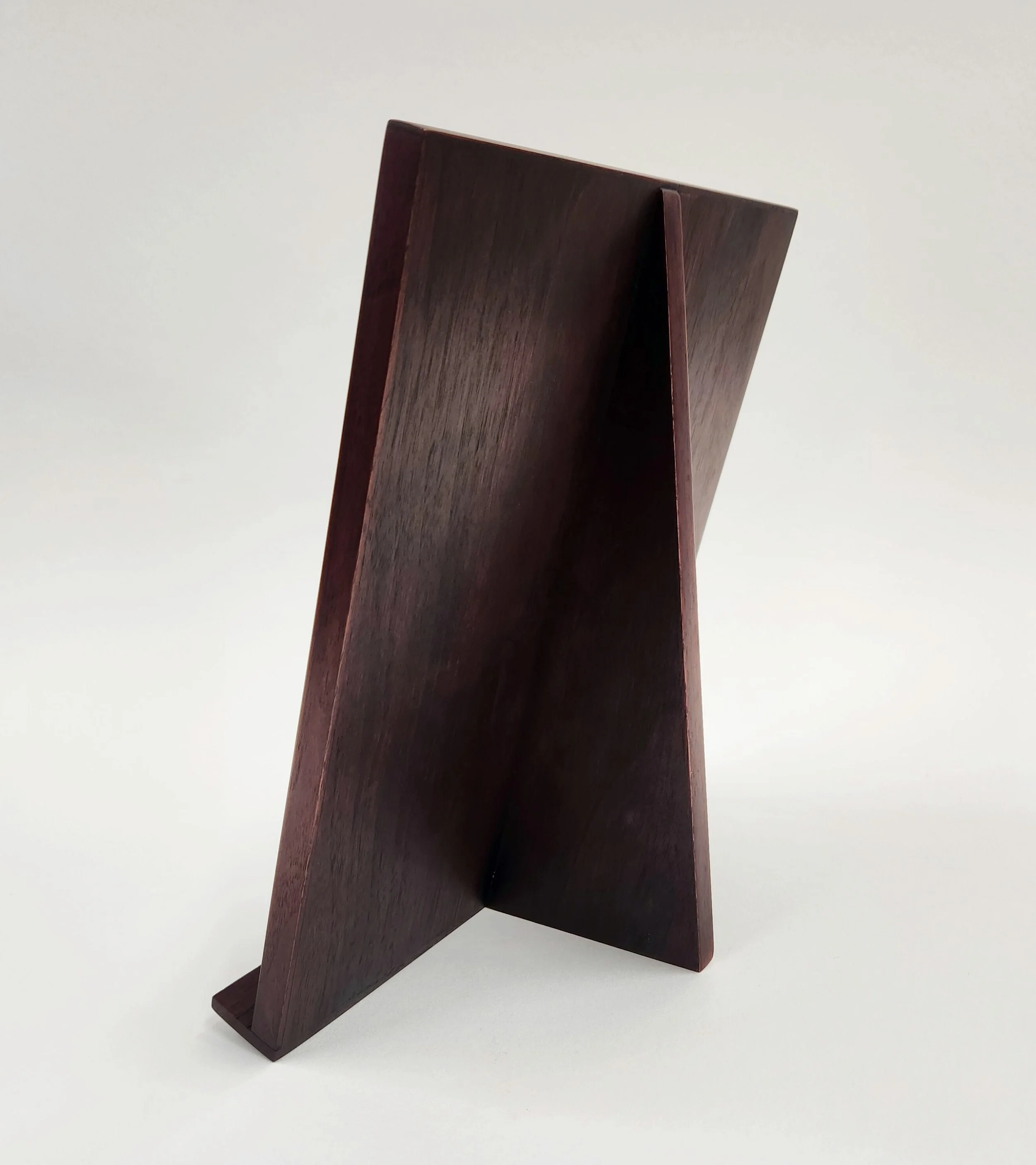 Large Walnut Fin Back Easel III.jpg