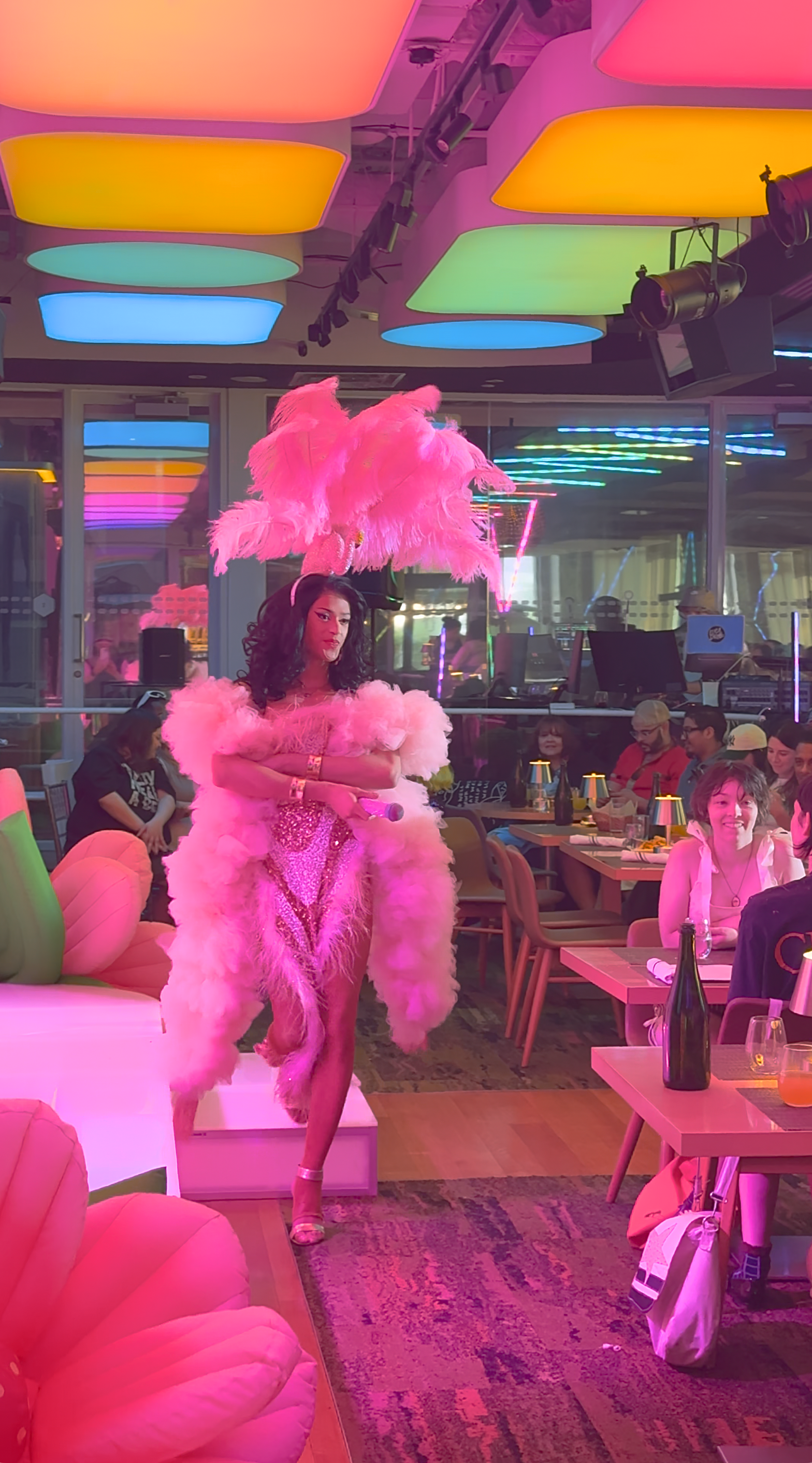 Burlesque .png