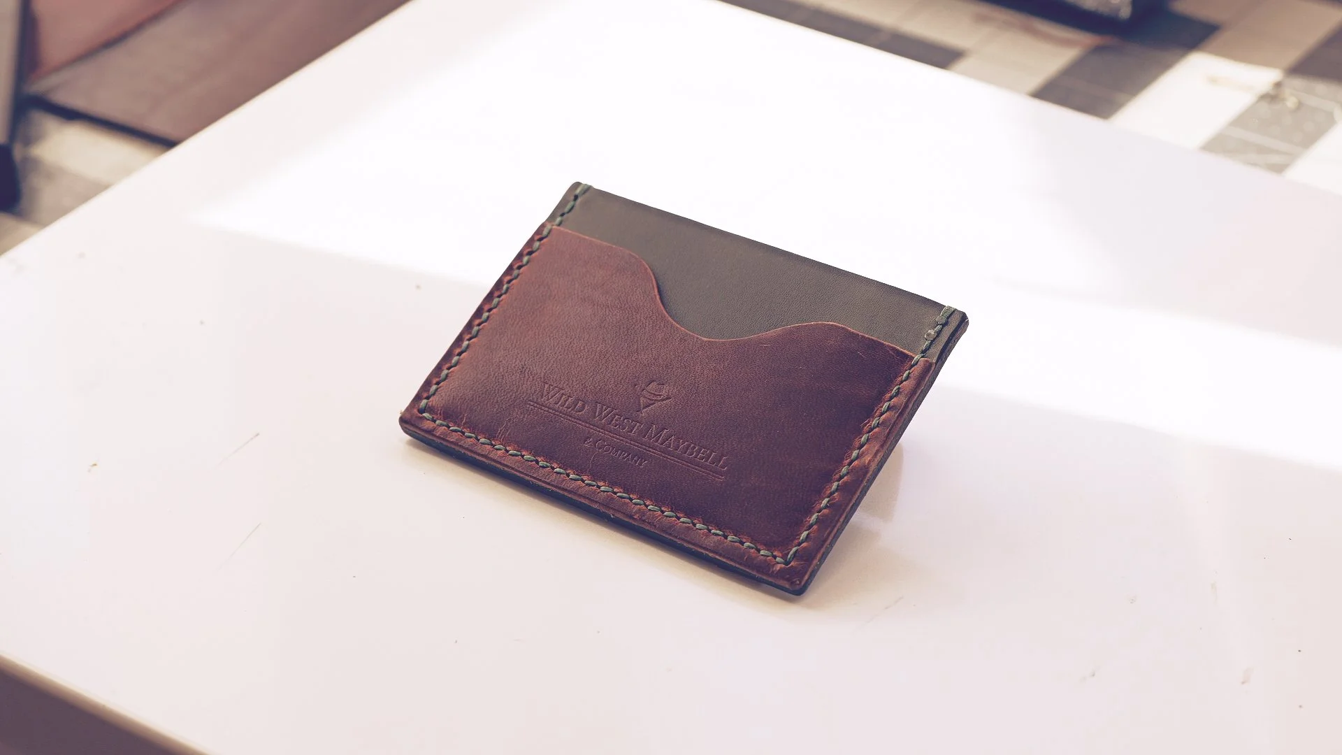 .04 Slip - Card Holder