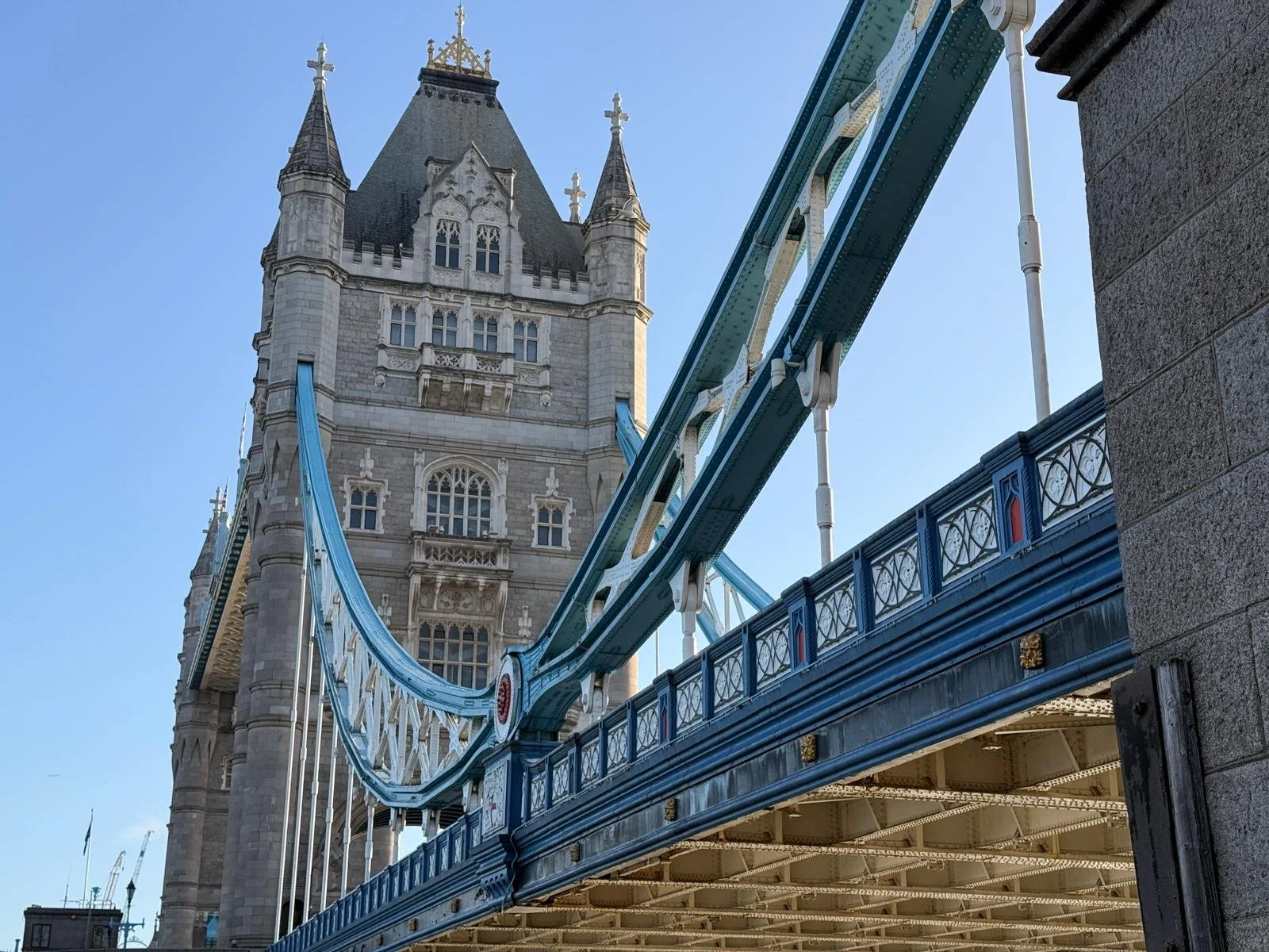 WhatsApp treasure hunt in Tower Bridge London