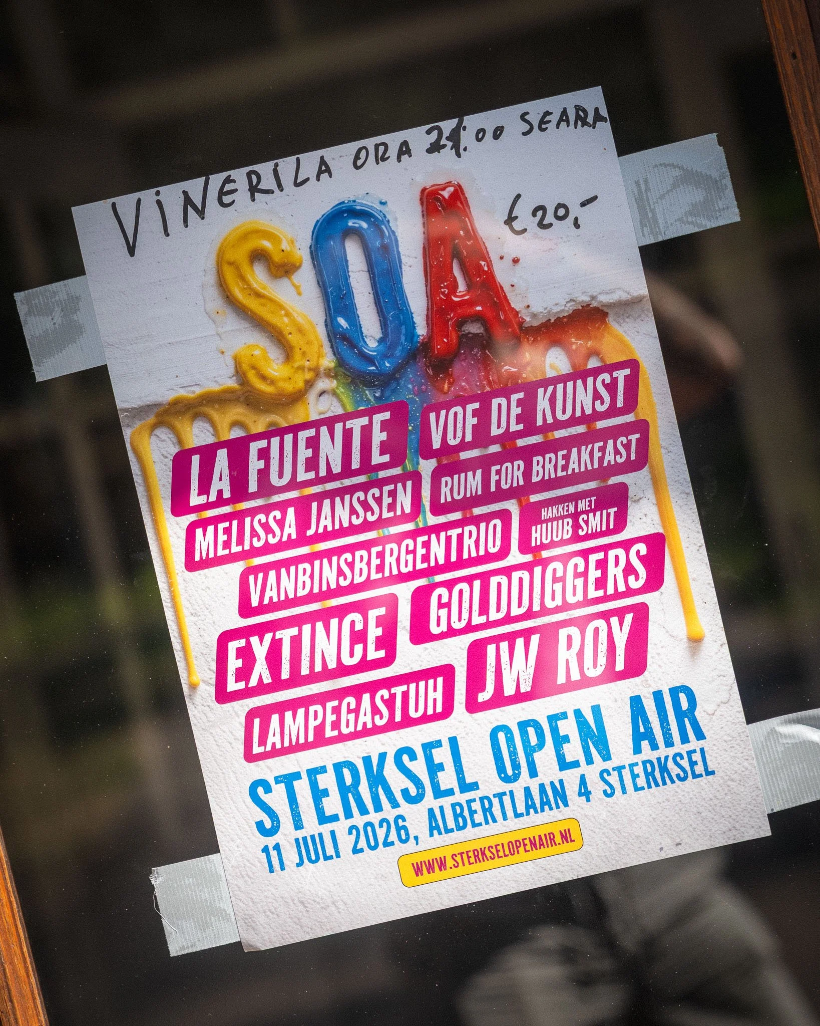 Een poster met informatie over het festival 'Sterksel Open Air' dat plaatsvindt op 11 juli 2026 in Sterksel, Nederland. De poster bevat kleurrijke letters en een website URL.