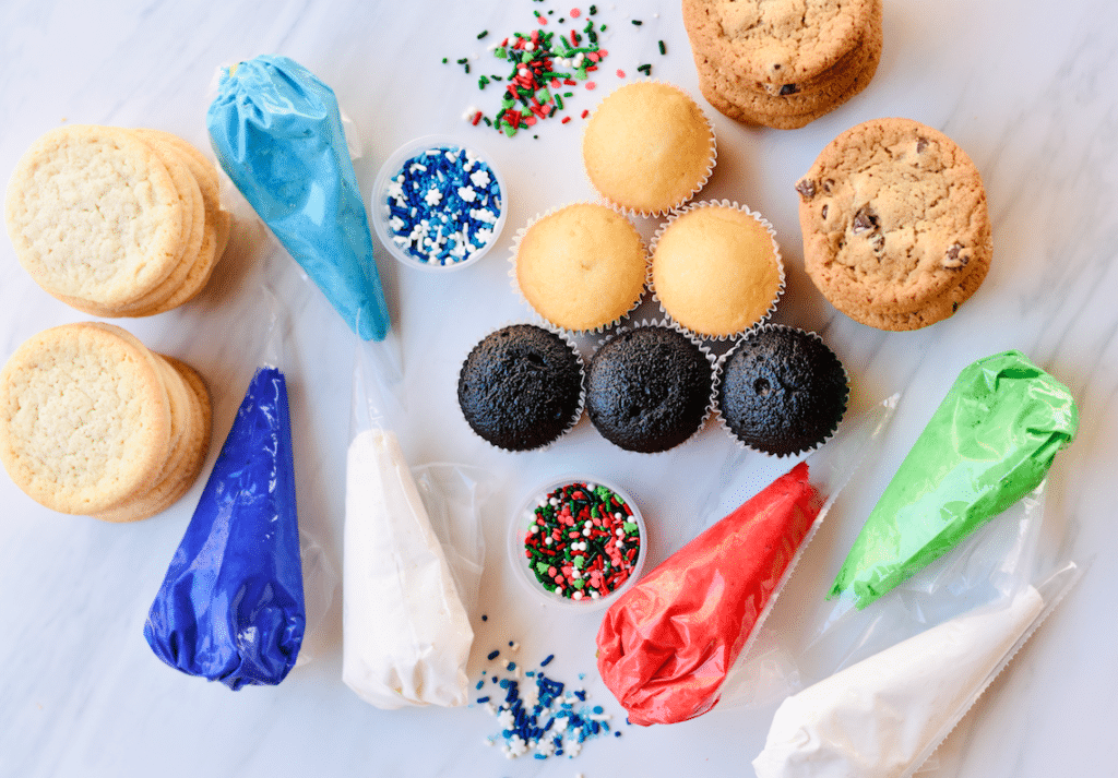 Cupcake/ cookie decorating party