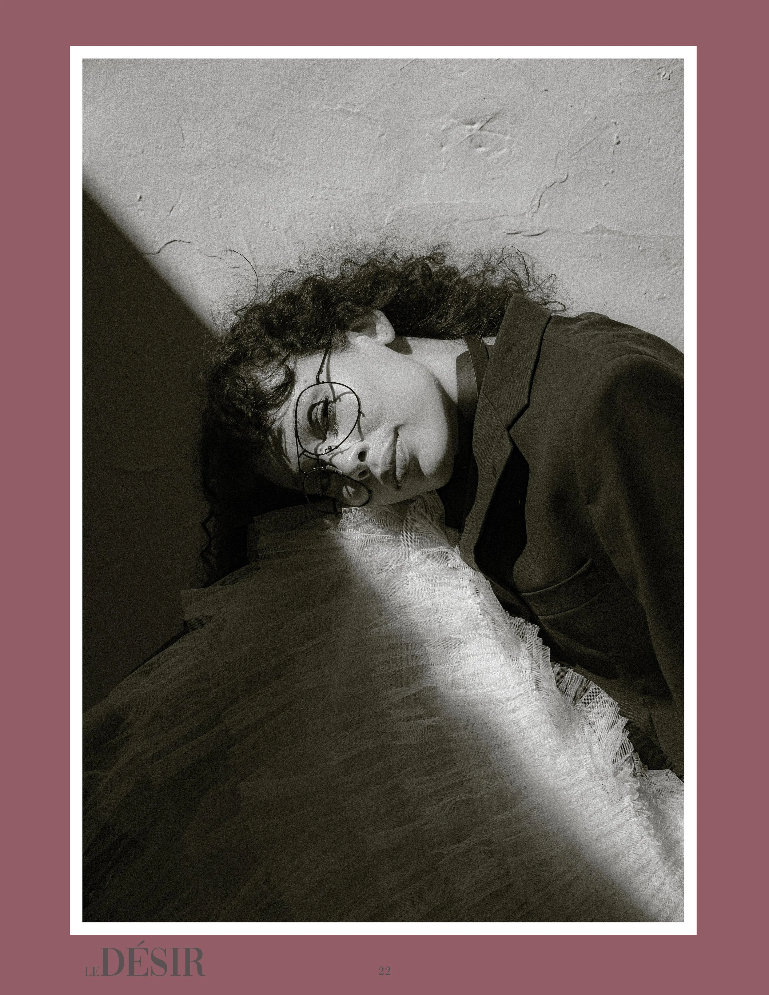 JULY_LE_DESIR___Fashion_Issue_222.jpg