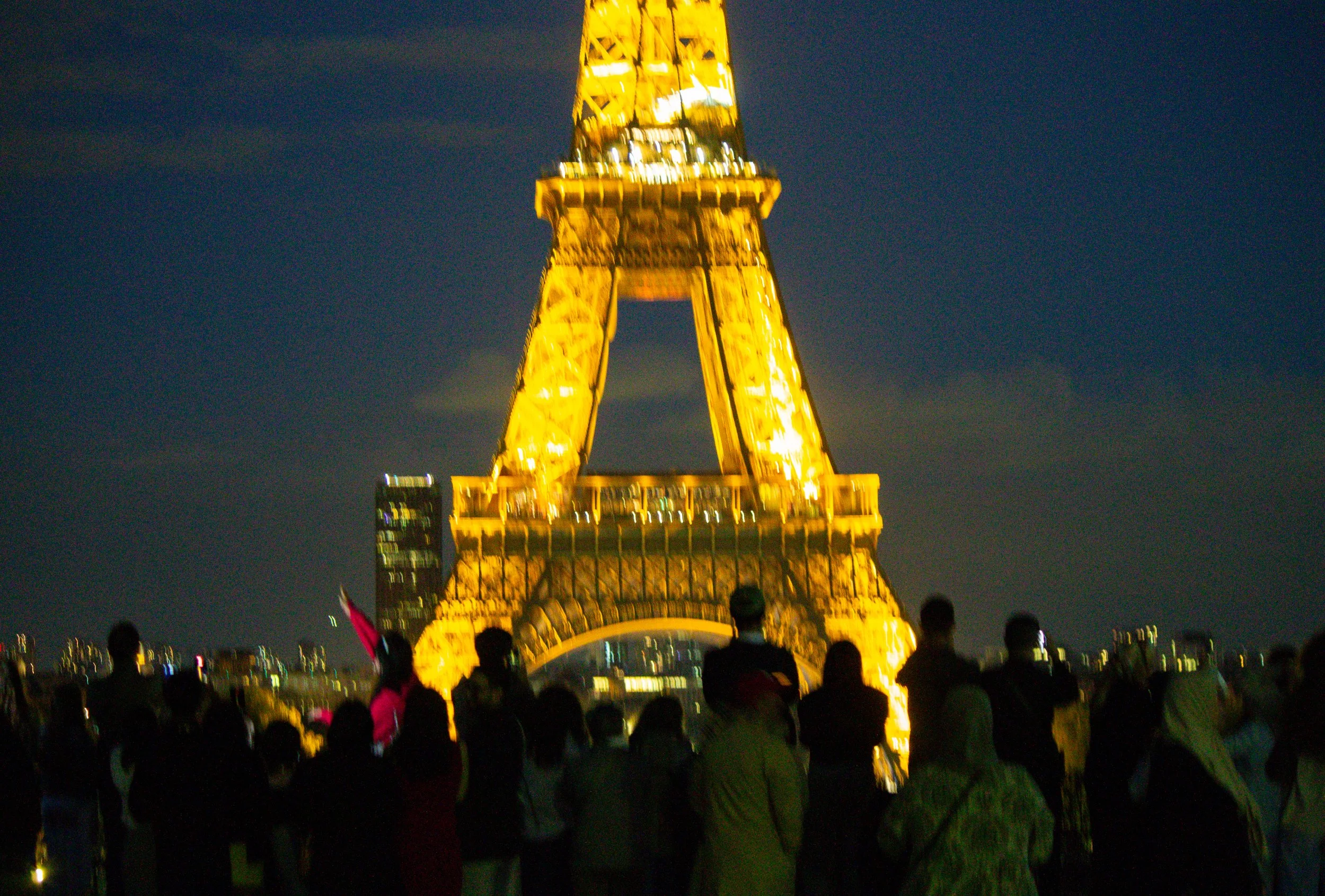 paris 2025