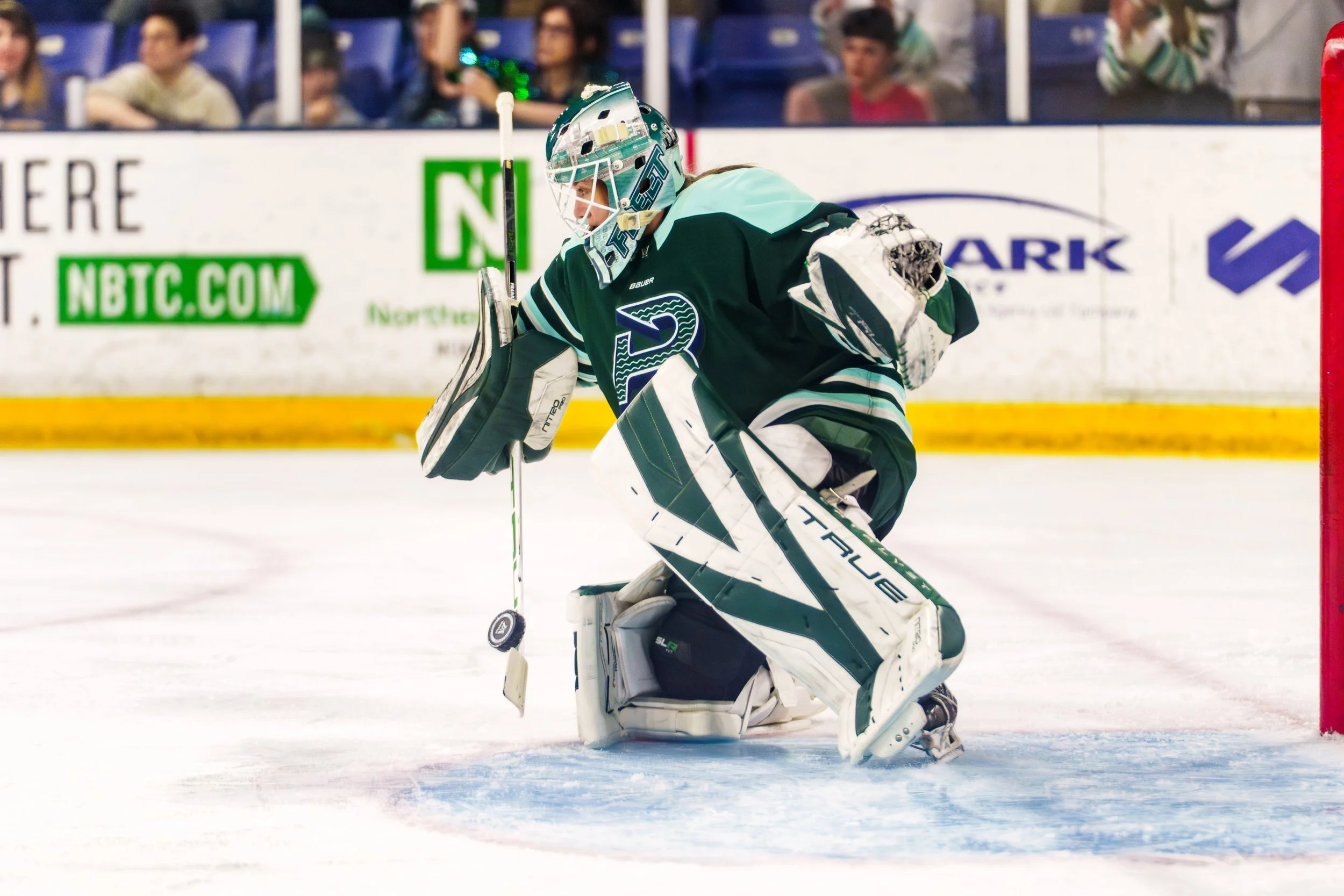 The Great Wall of Frankel: Goalie Breaks New Shutouts Record