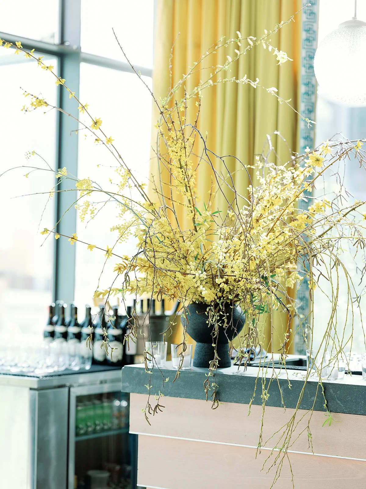 penthouse bar flroals.jpg