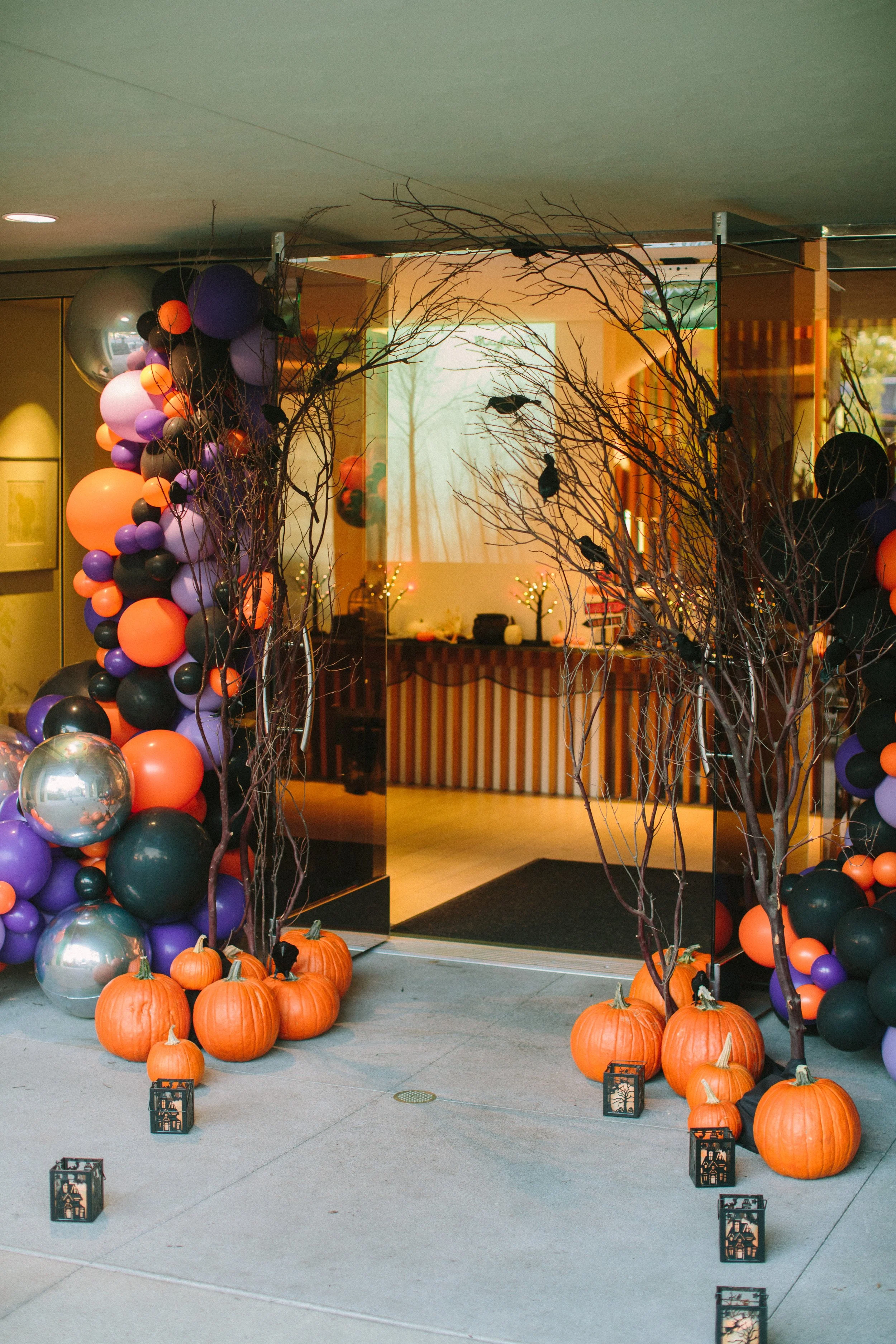 this-love-of-yours-mayfield-halloween-party-dreamy-013.jpg
