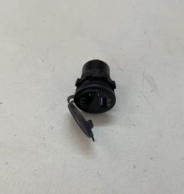 w380h400-Plug_Socket_USB-2.jpeg