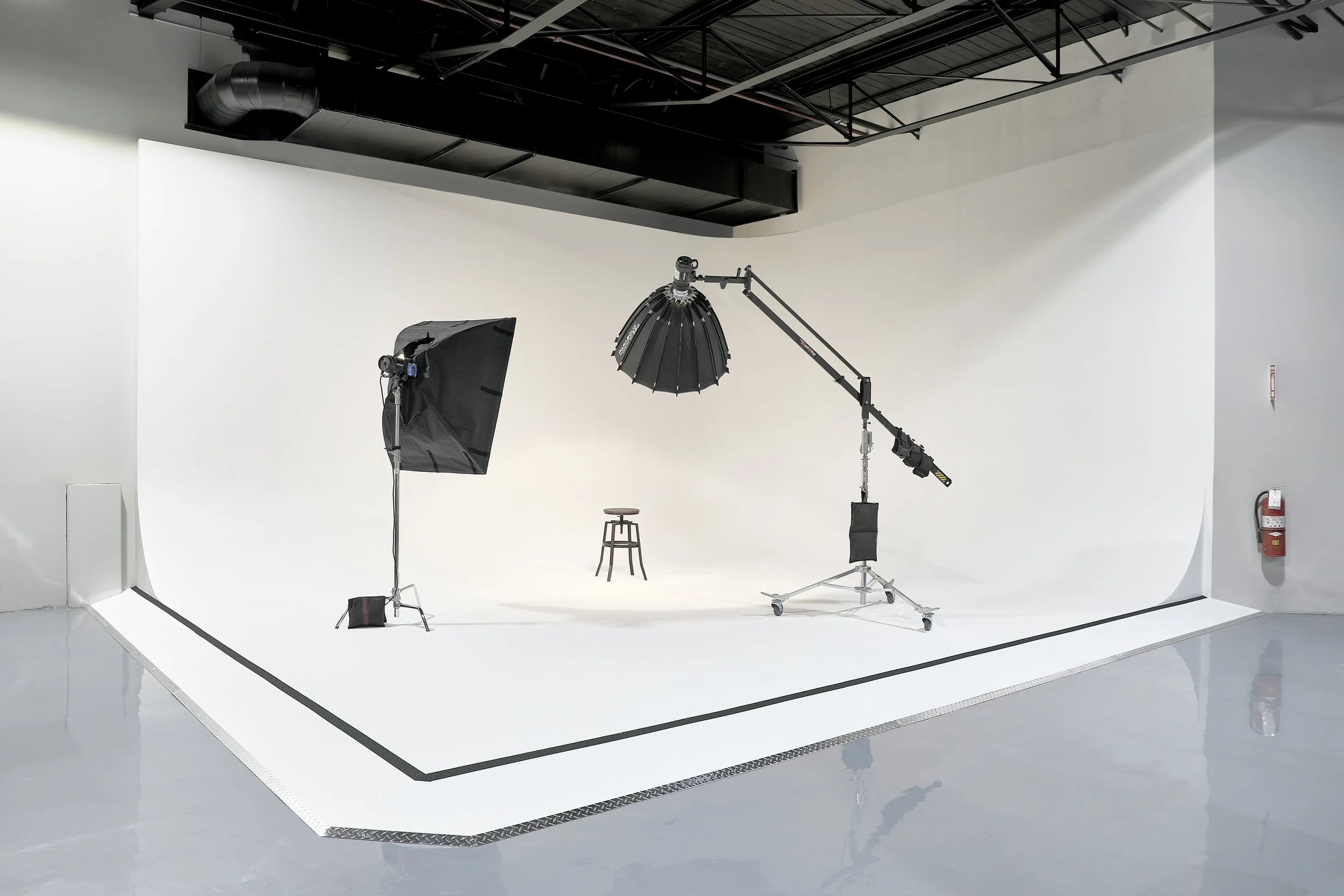 Giant 24' x 20' x 14' Cyclorama 