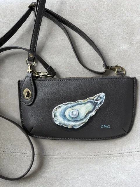 Oyster Shell Purse on Bronze/Brown Purse