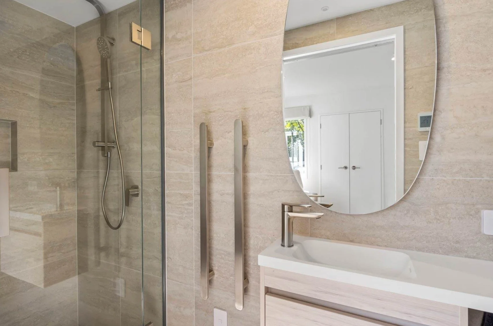 Ensuite