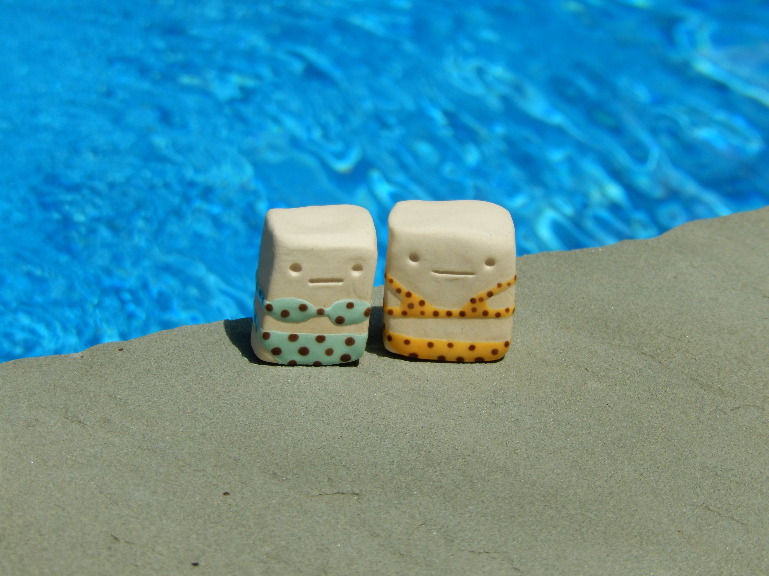 polka dot bikini fu — desk friend