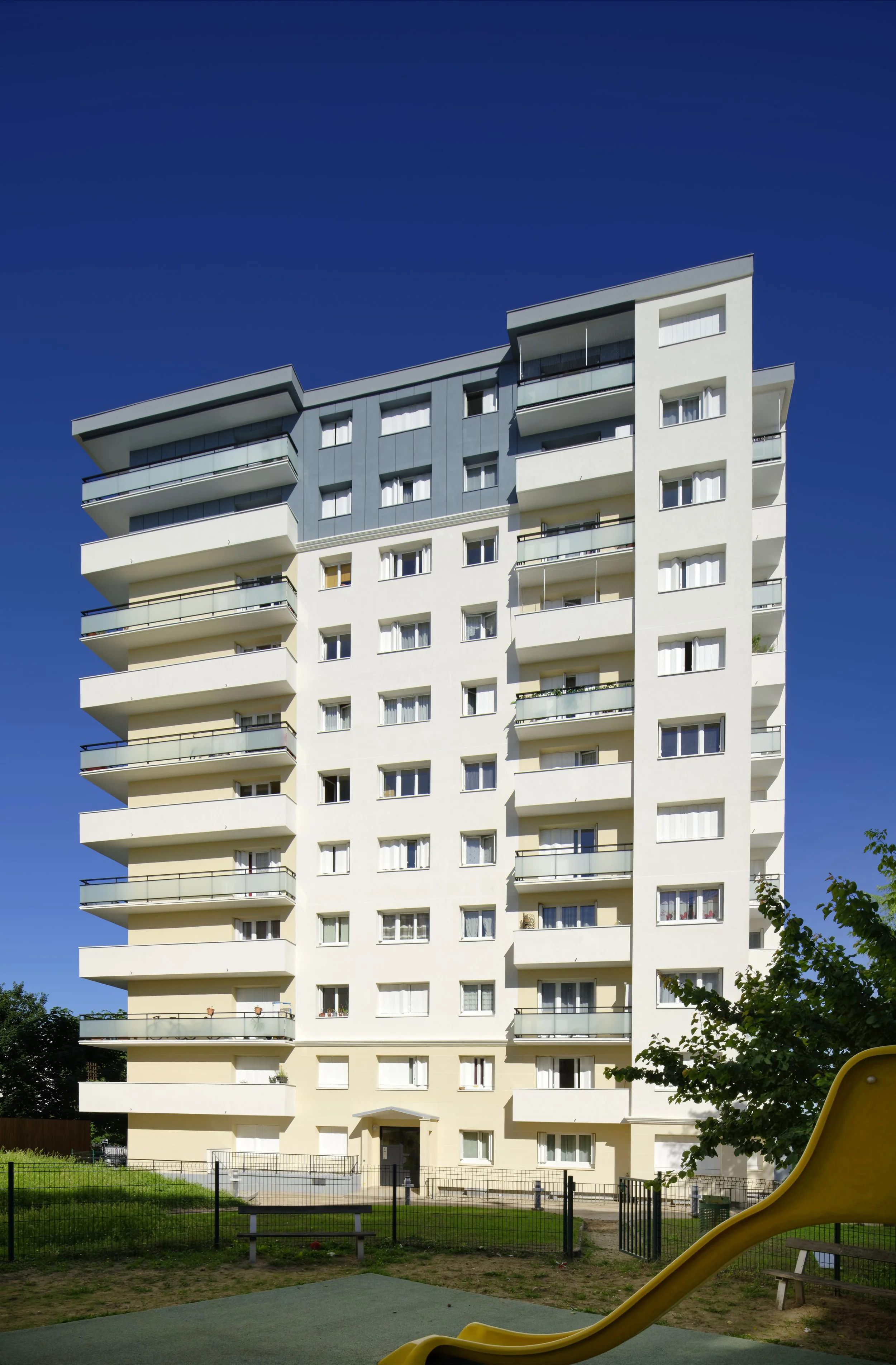A2559-Charenton-Cite-Pasteur-007.JPG